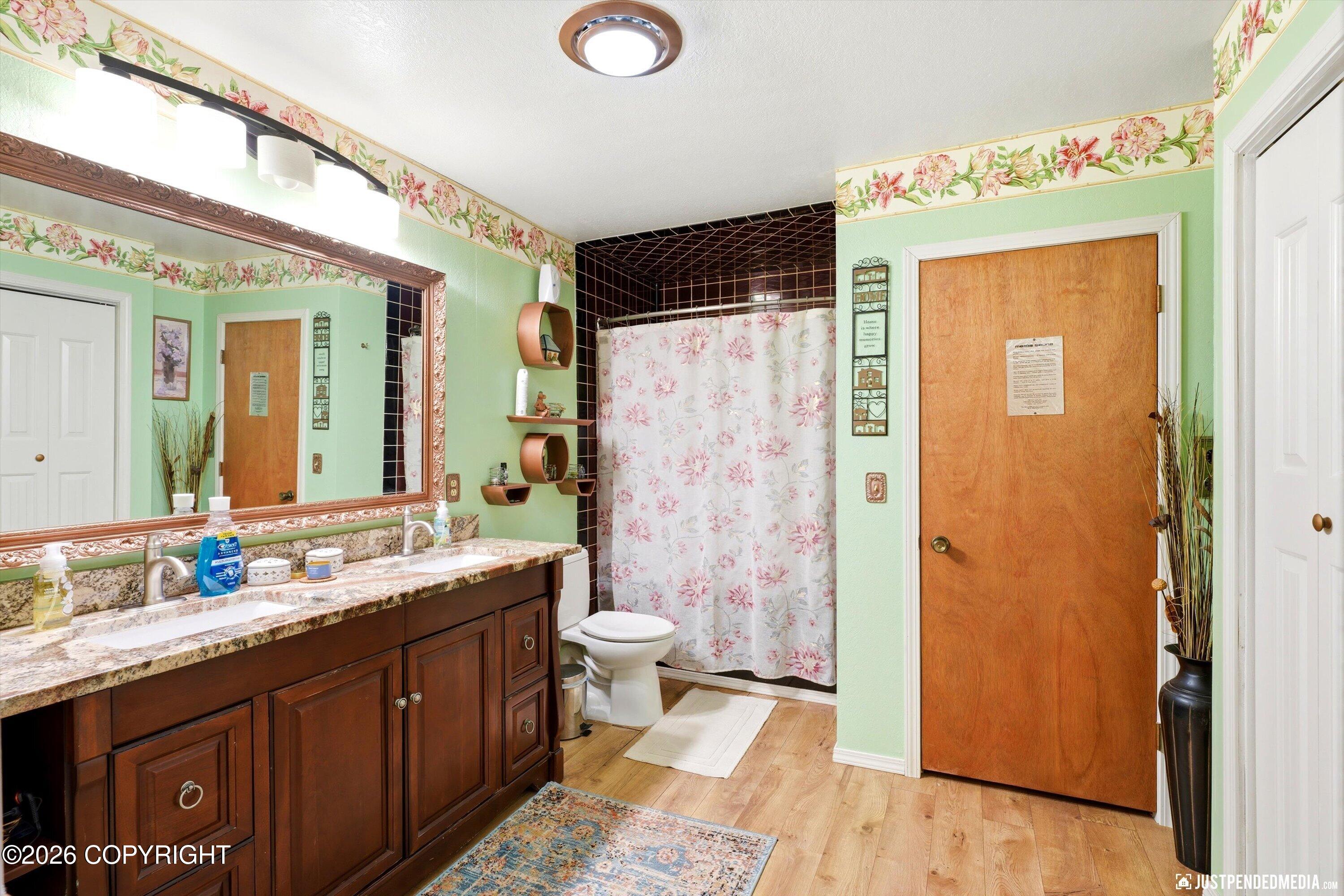 6901 Trafford Drive Property Photo 38