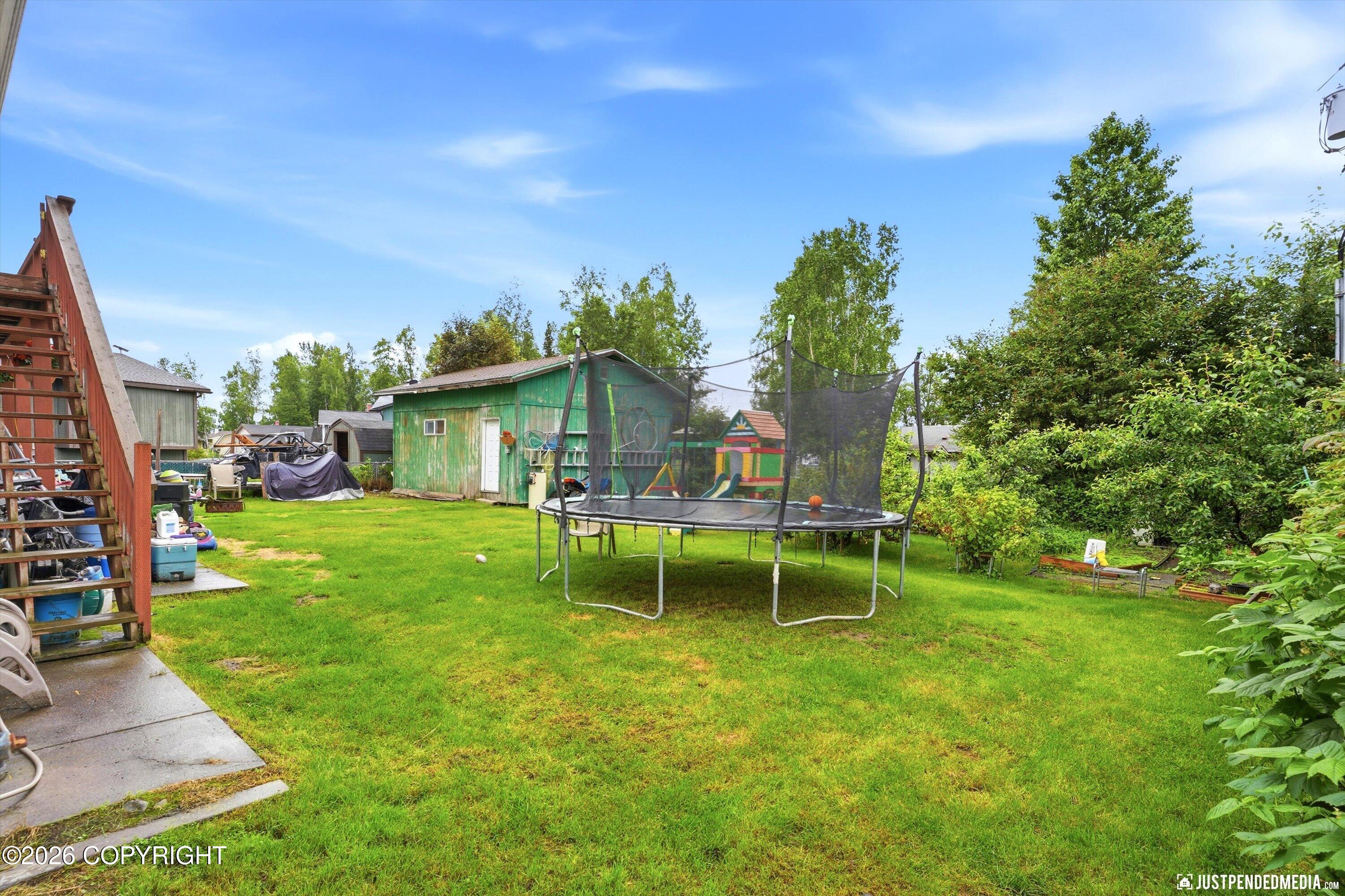 6901 Trafford Drive Property Photo 41