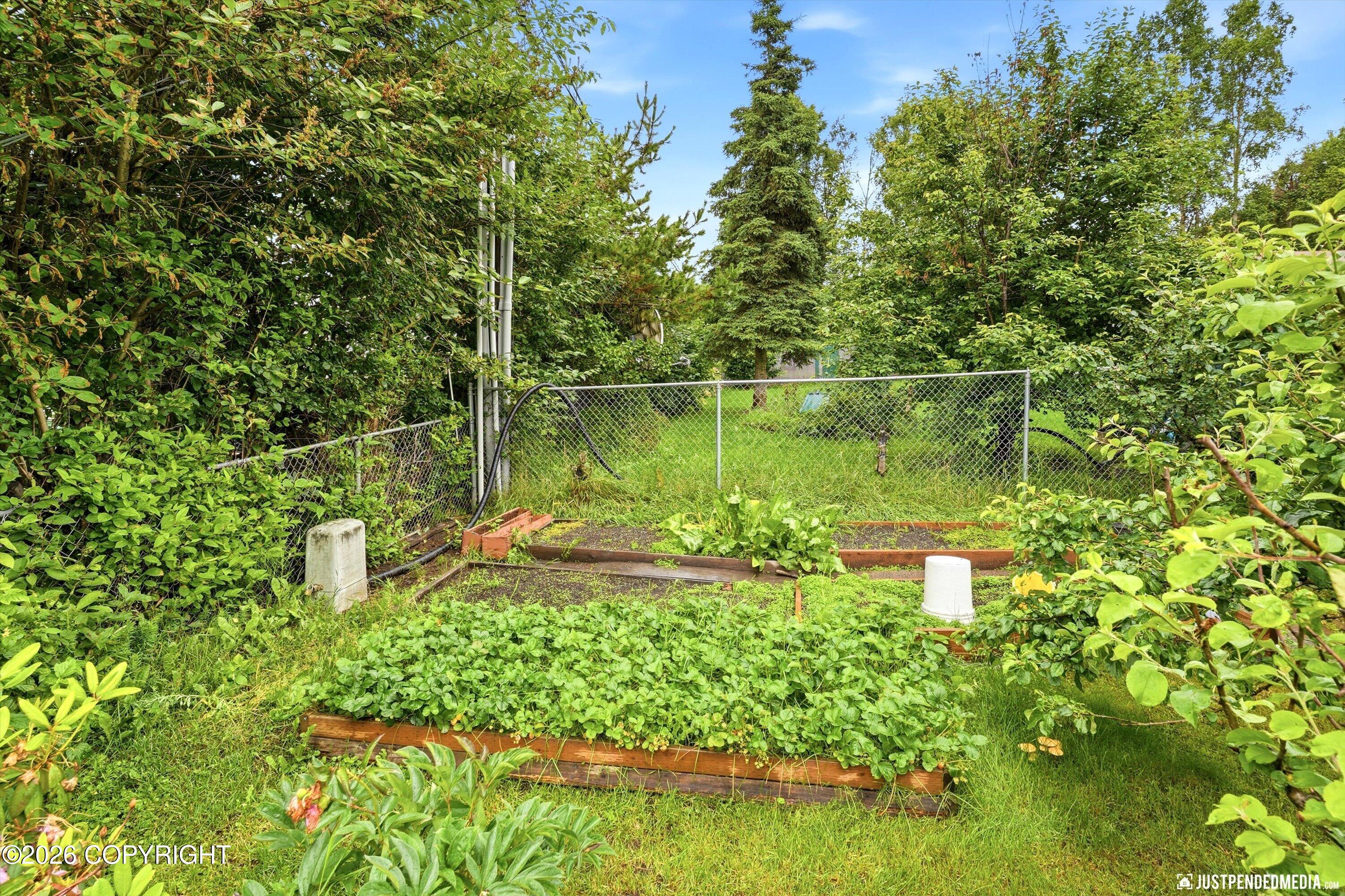 6901 Trafford Drive Property Photo 44