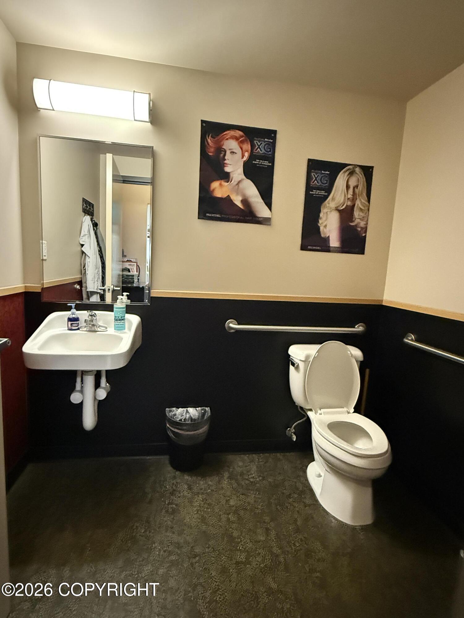 11109 Old Seward Highway #3 Property Photo 8