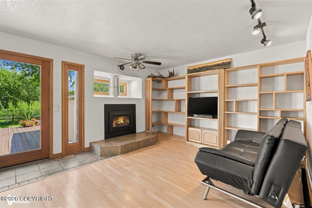 1611 Early View Drive #23 Property Photo 16
