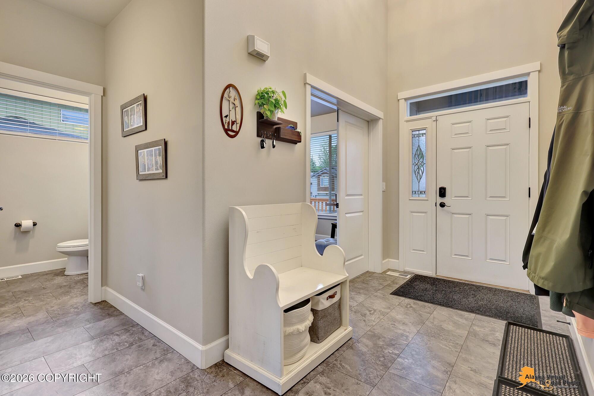 8102 Grayhawk Circle Property Photo 2