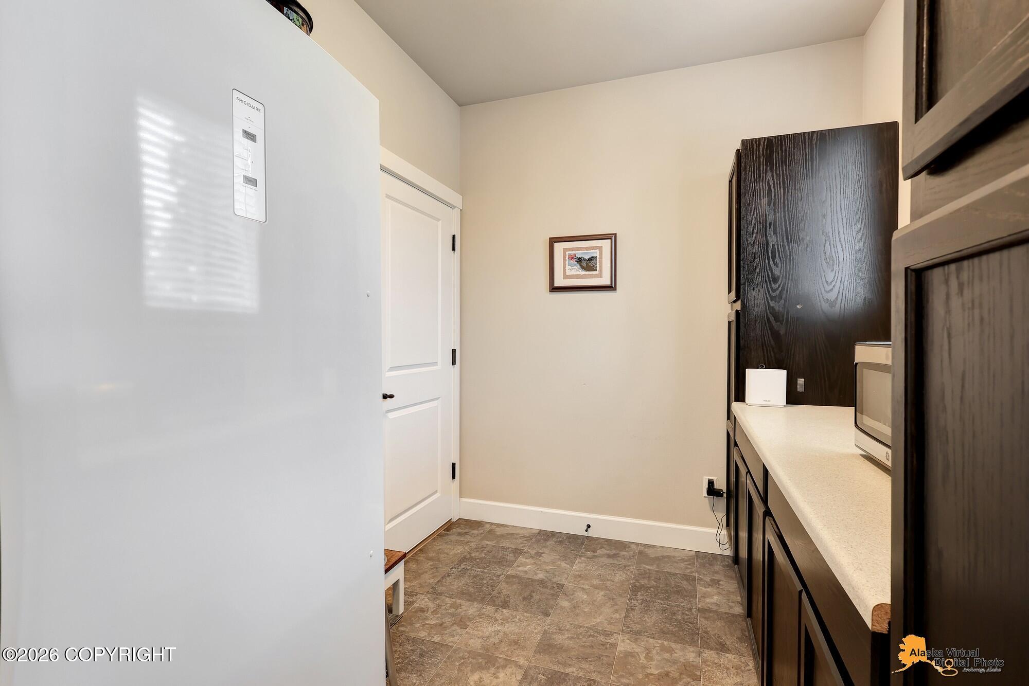 8102 Grayhawk Circle Property Photo 23