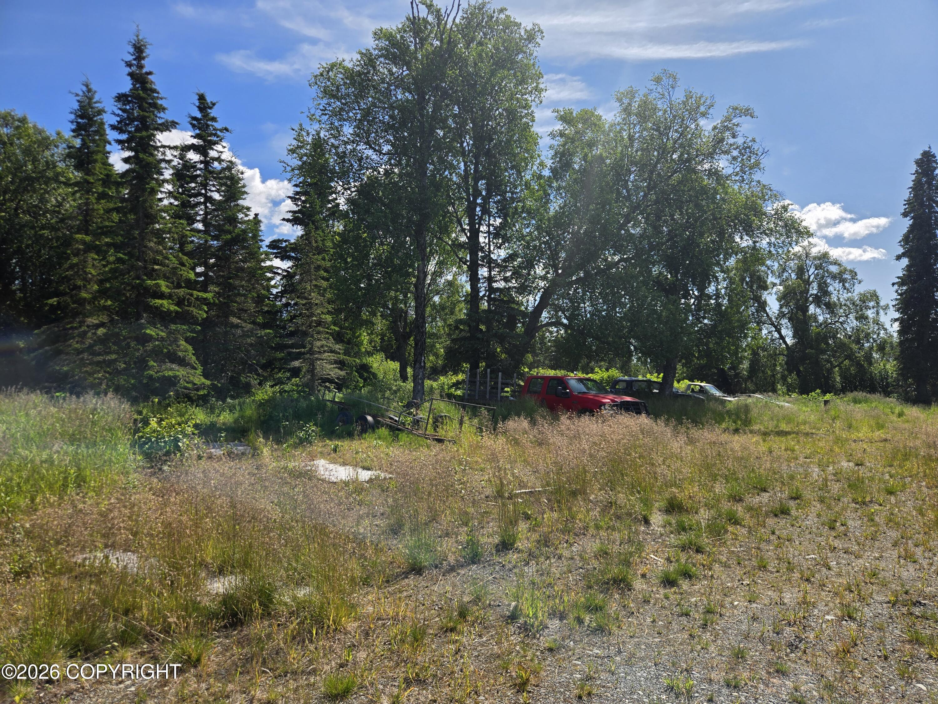 53347 Grindstone Avenue Property Photo 6