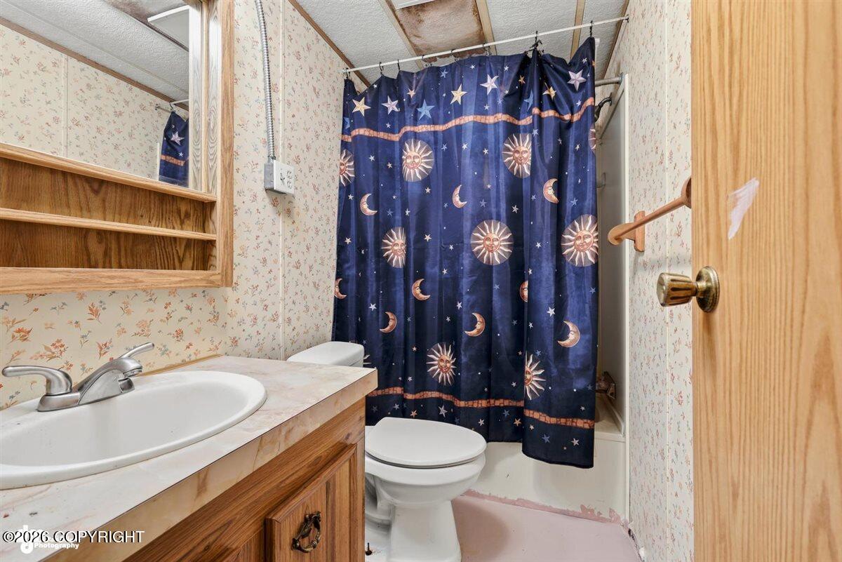 946 N Satisfied Drive Property Photo 33