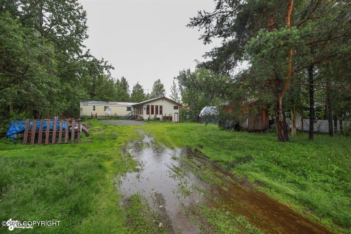 946 N Satisfied Drive Property Photo 42