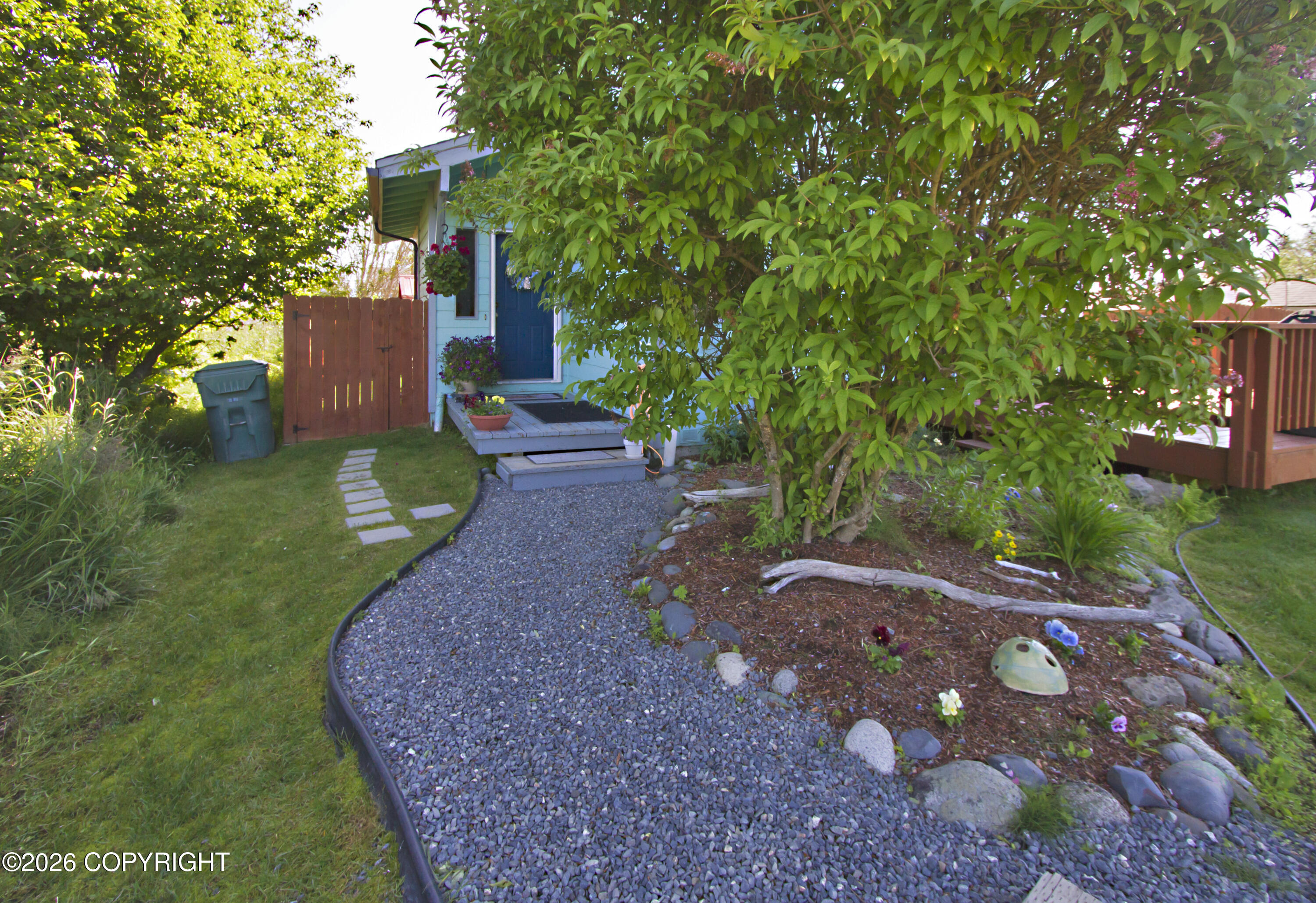 4658 Rochelle Road Property Photo 3