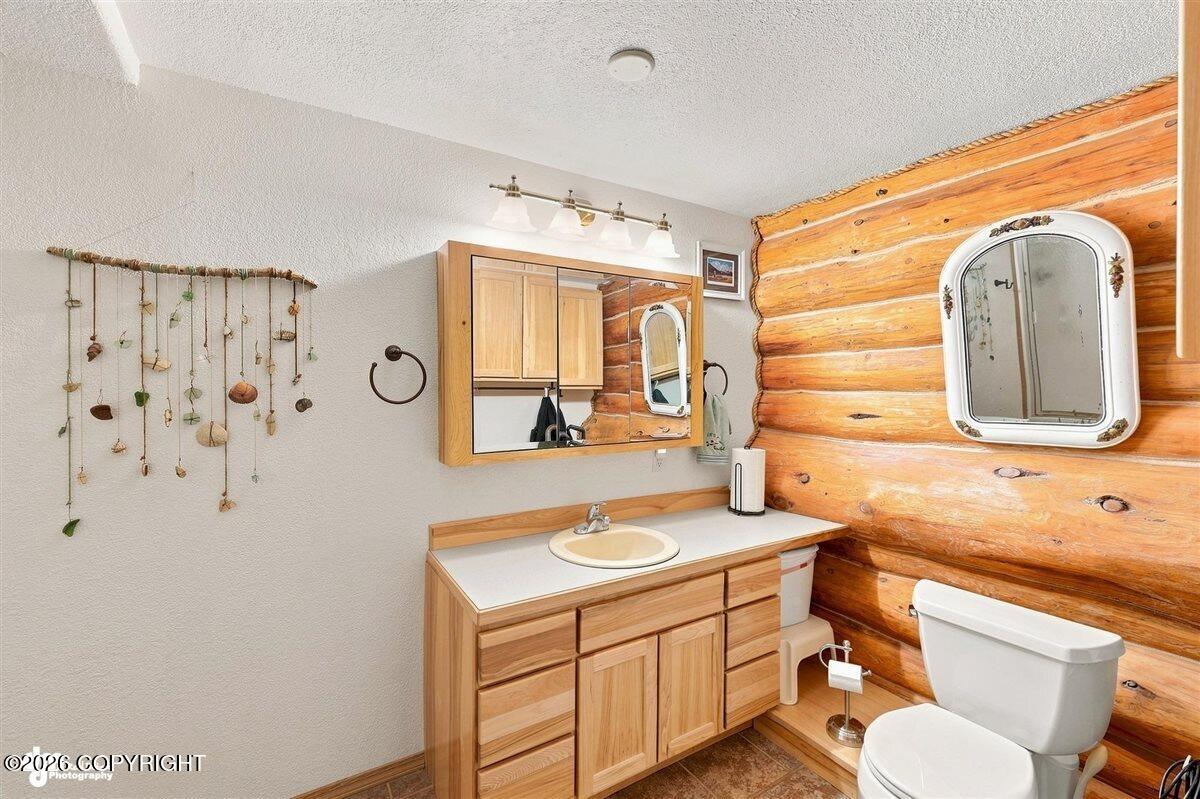 48205 Halbouty Road Property Photo 32