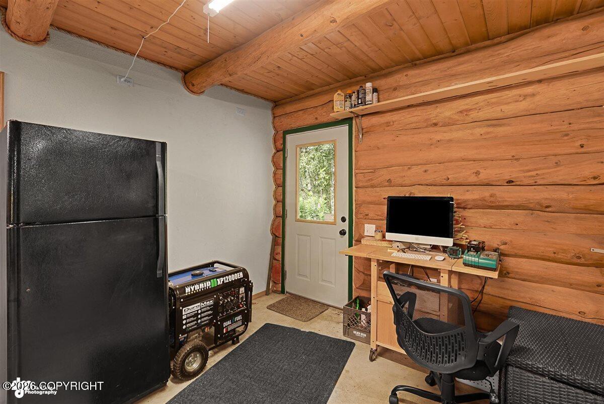 48205 Halbouty Road Property Photo 43