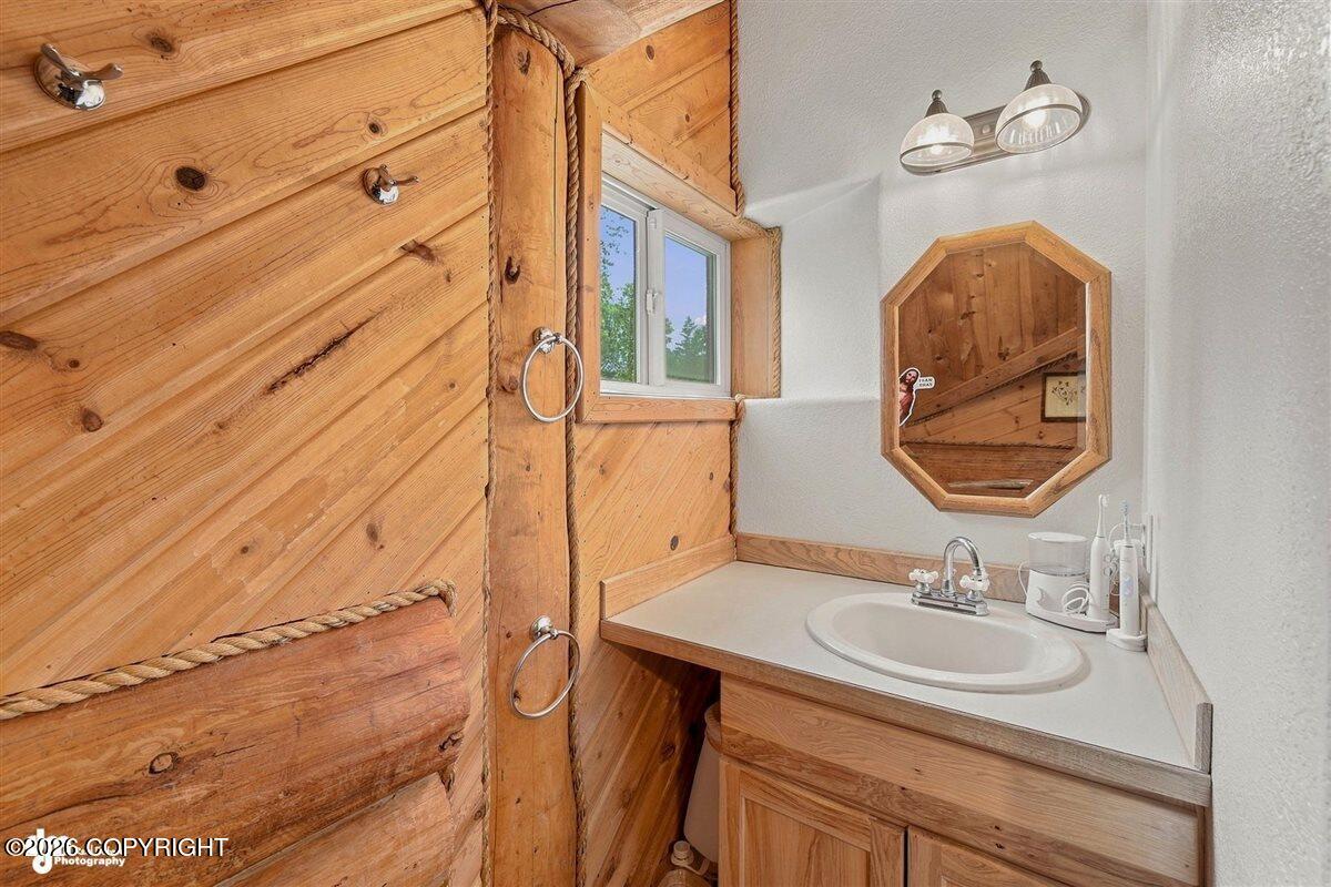 48205 Halbouty Road Property Photo 45
