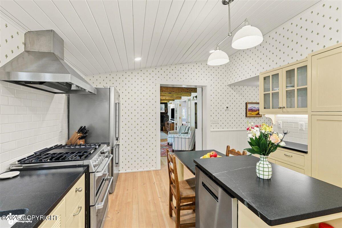 1359 Bannister Drive Property Photo 10