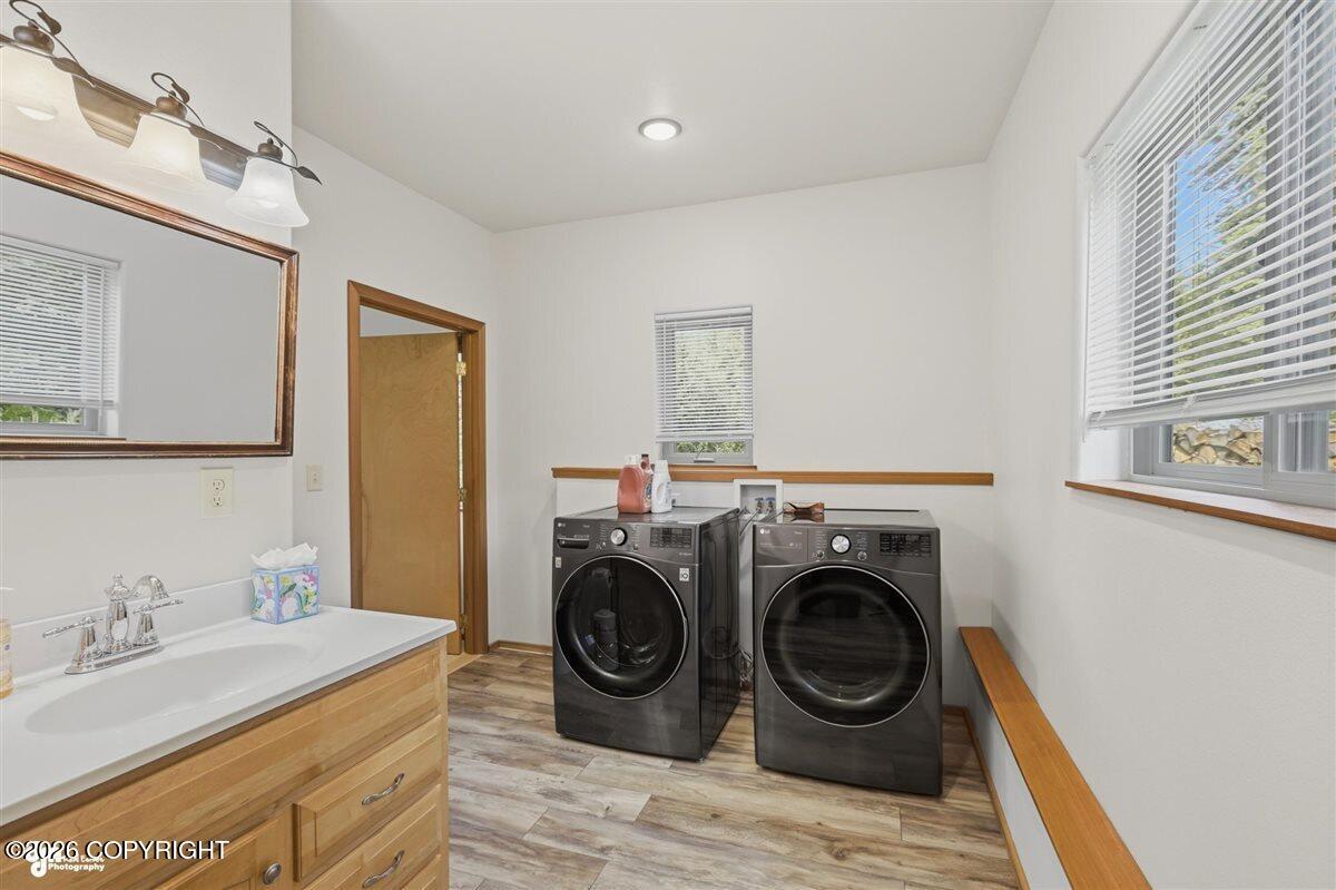 6841 Potter Heights Drive Property Photo 44