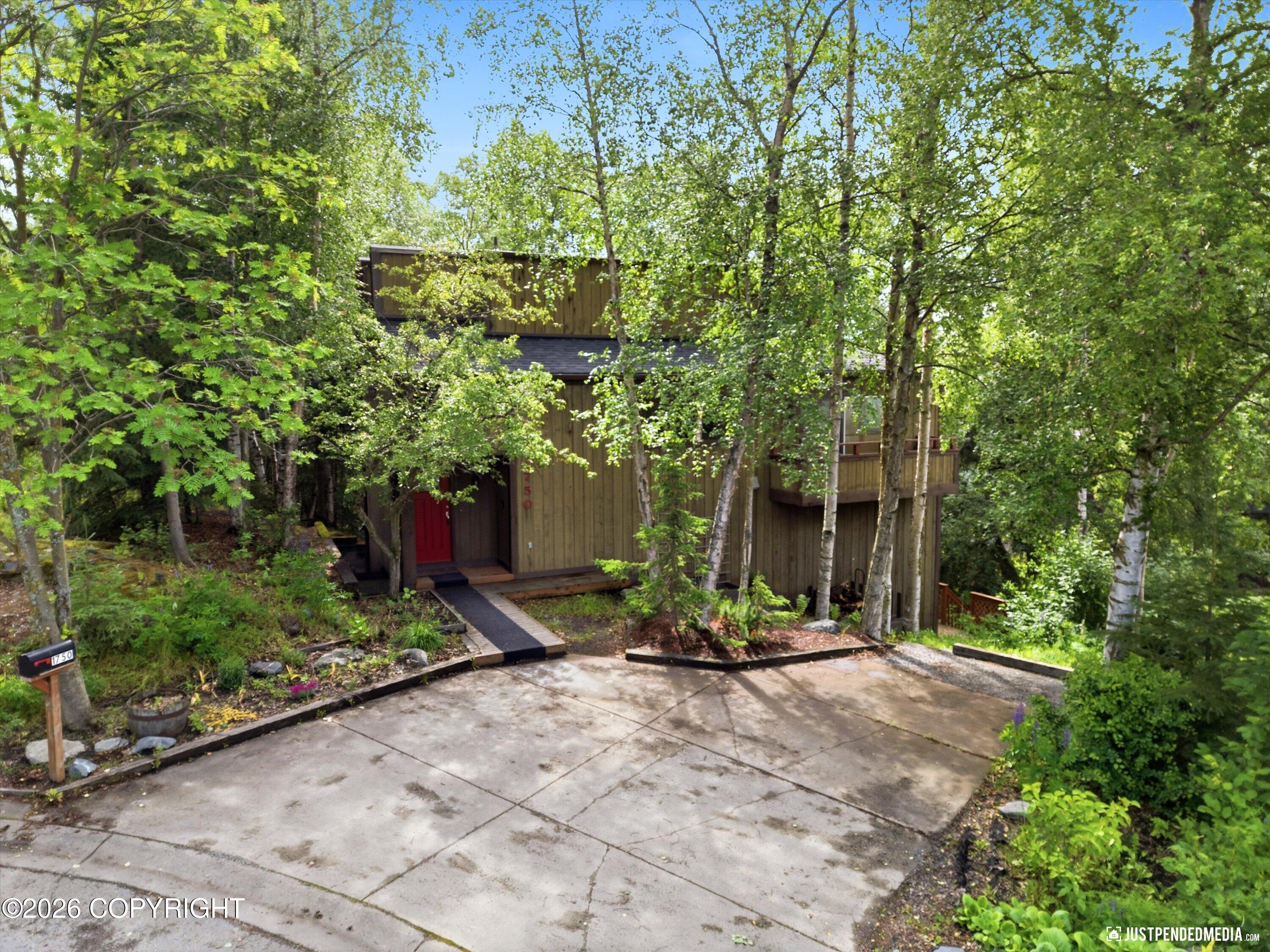 1750 George Bell Circle Property Photo 2