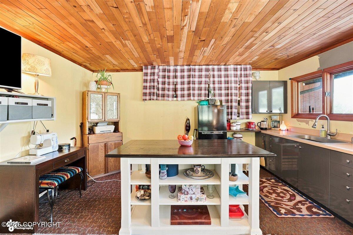 14667 Surf Street Property Photo 11