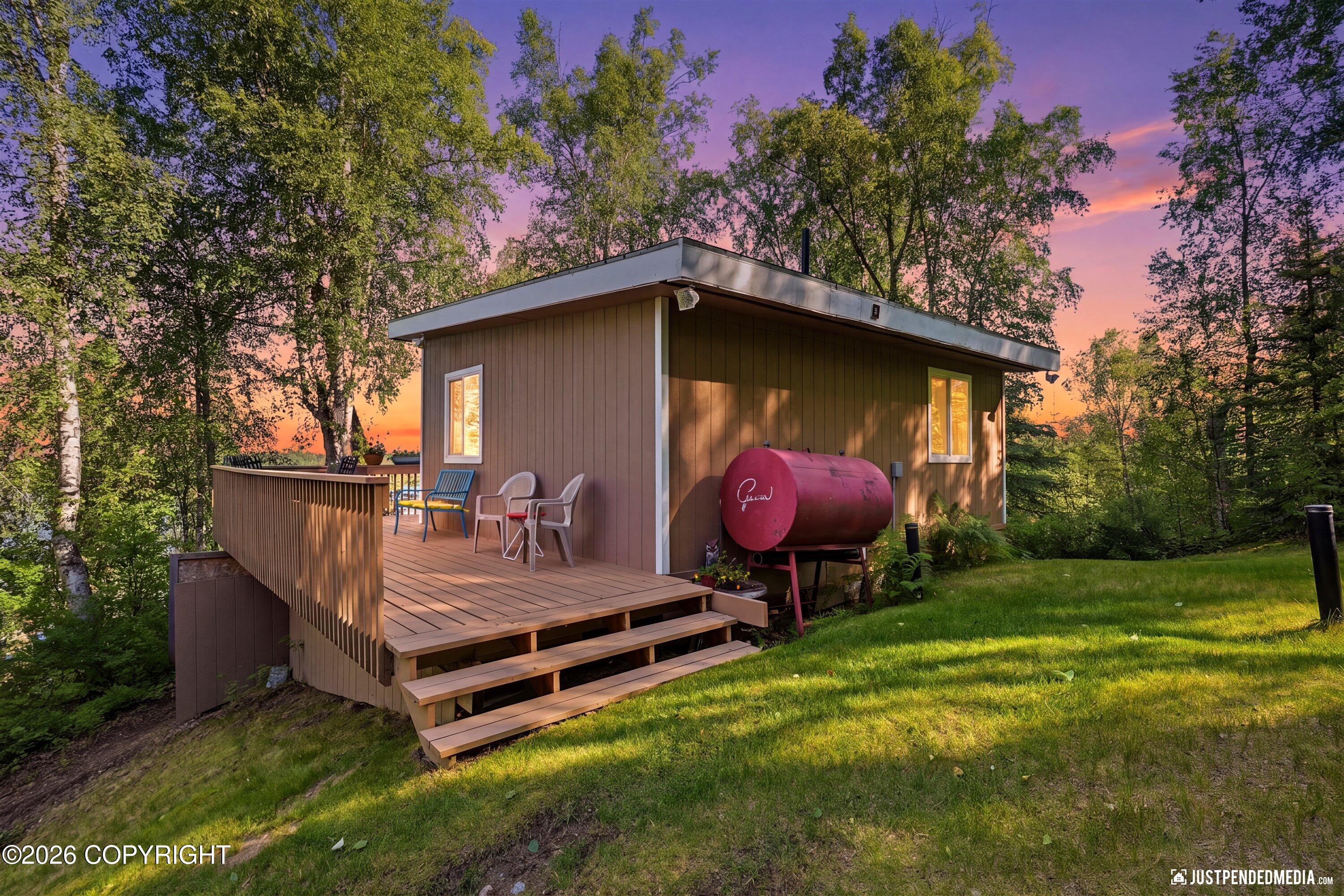 L8 Flat Lake Heights Property Photo 1