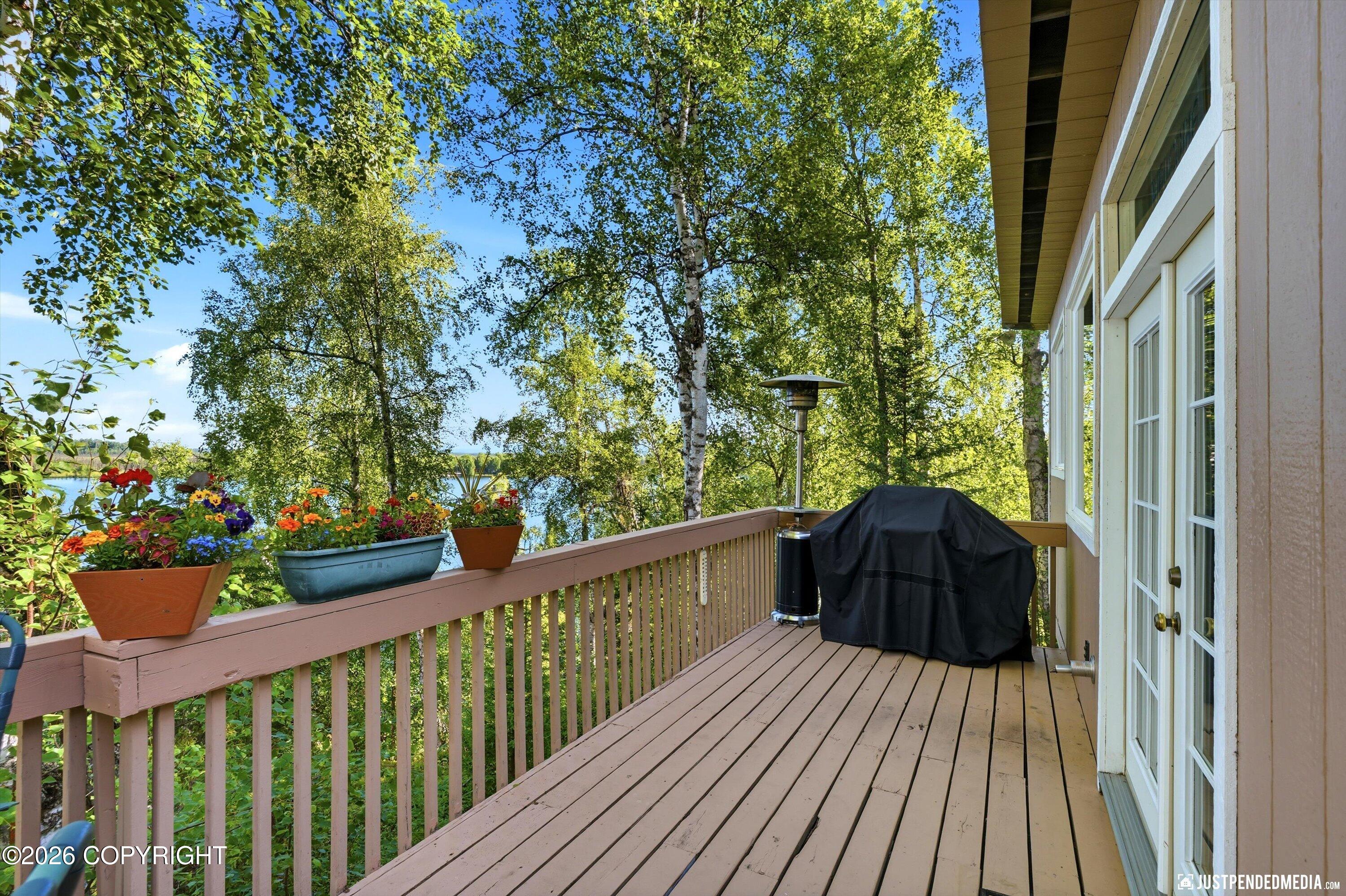 L8 Flat Lake Heights Property Photo 5