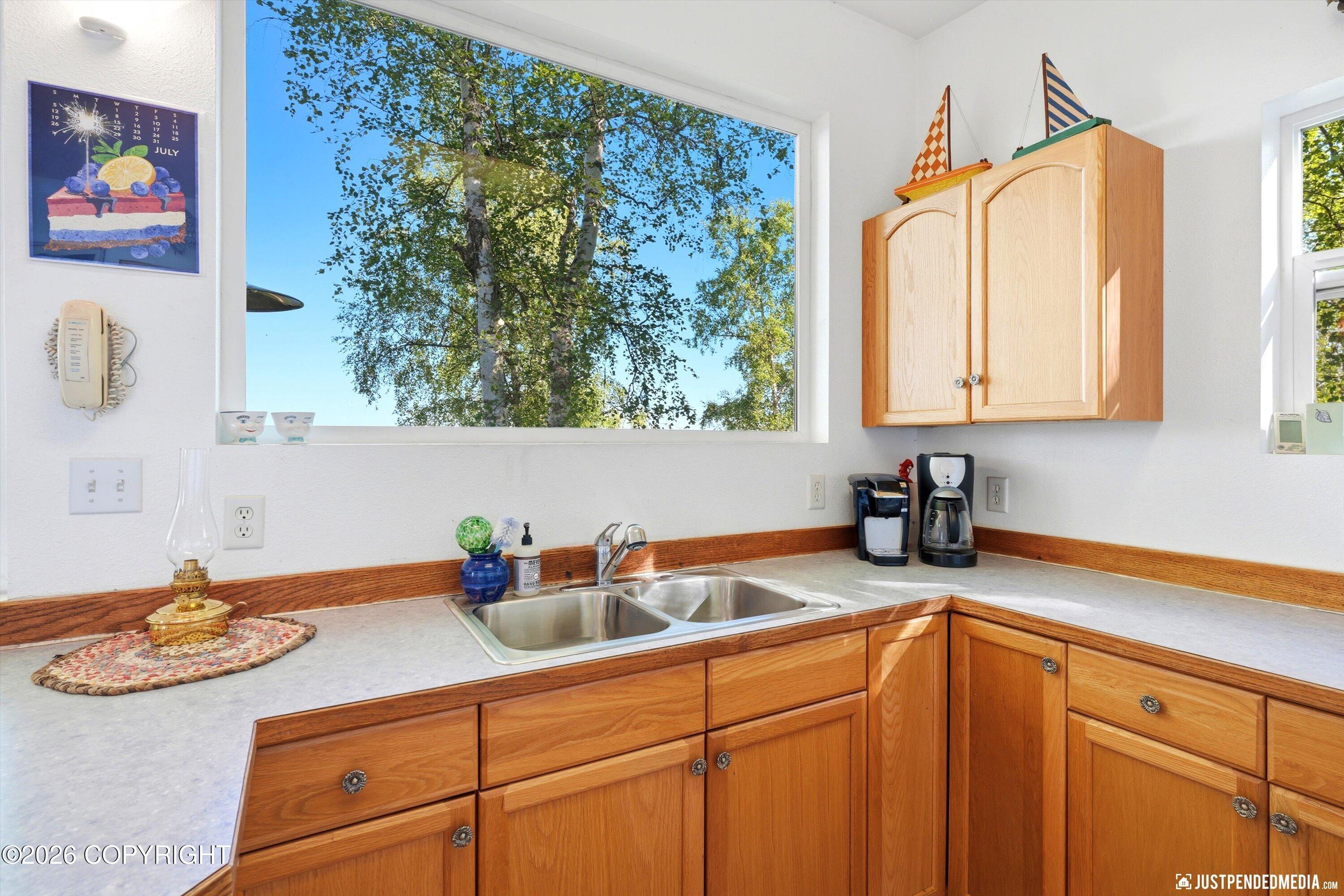L8 Flat Lake Heights Property Photo 13