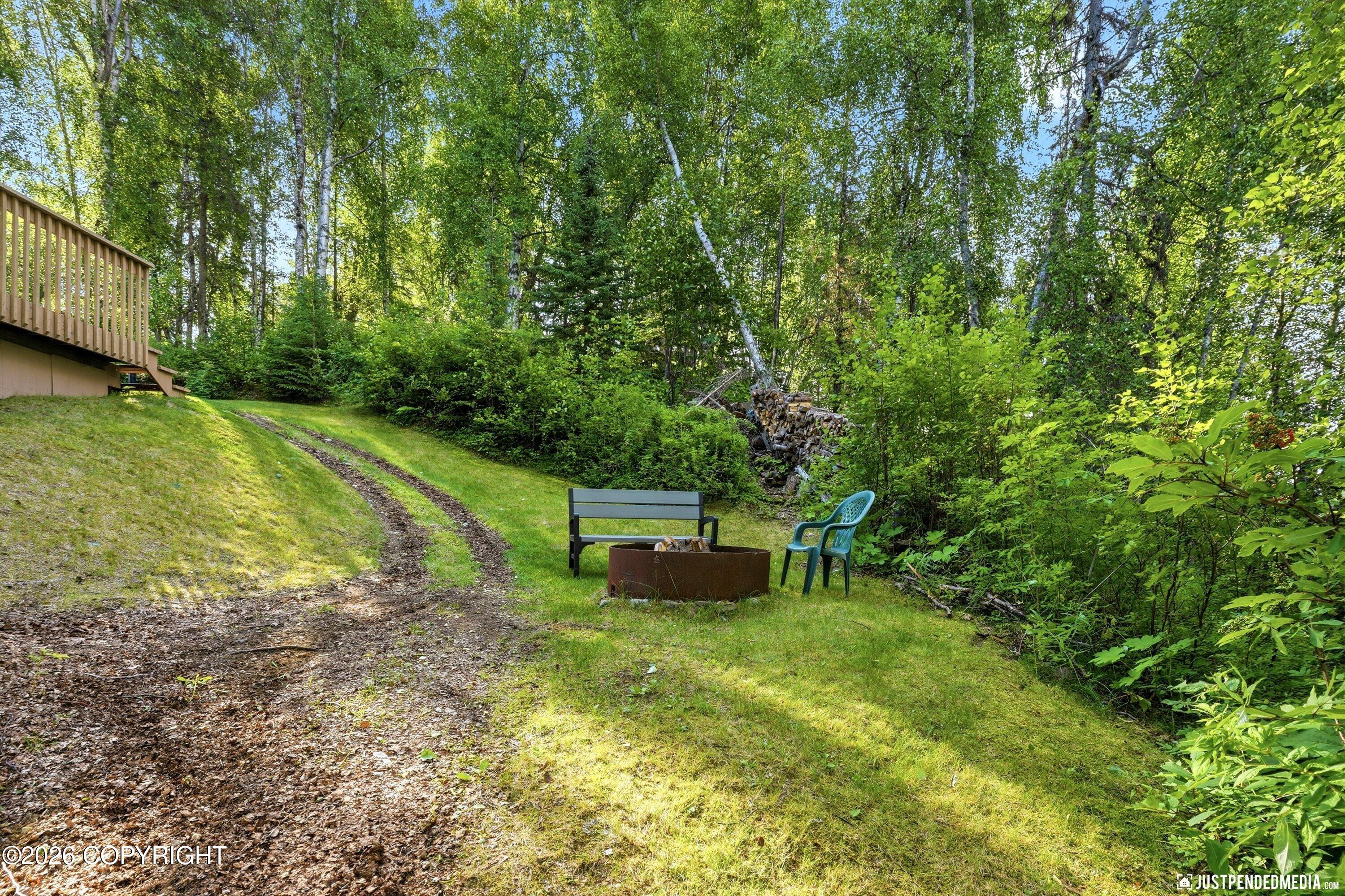 L8 Flat Lake Heights Property Photo 22