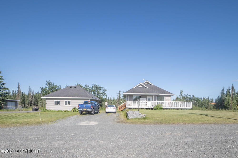 36026 Meandering Road Property Photo 2