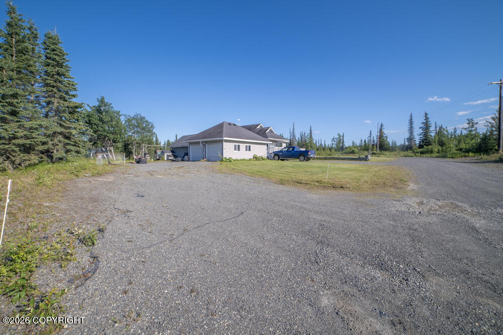 36026 Meandering Road Property Photo 4