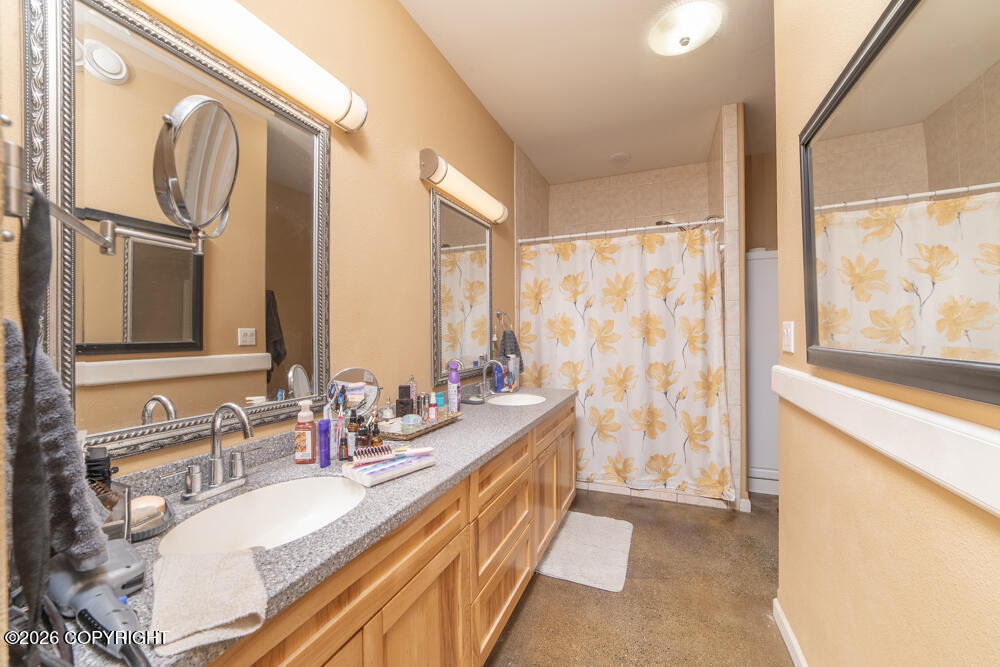 36026 Meandering Road Property Photo 14
