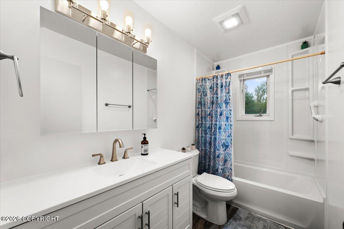 201 W Ponderosa Loop Property Photo 9