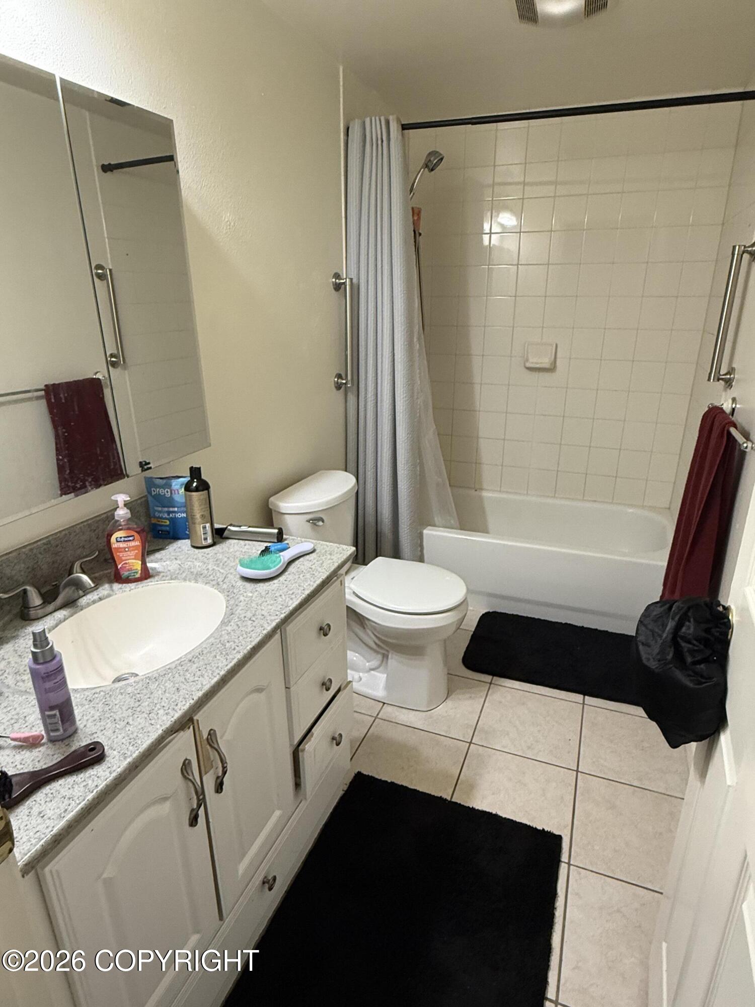 1075 Eagle Street Street Property Photo 14