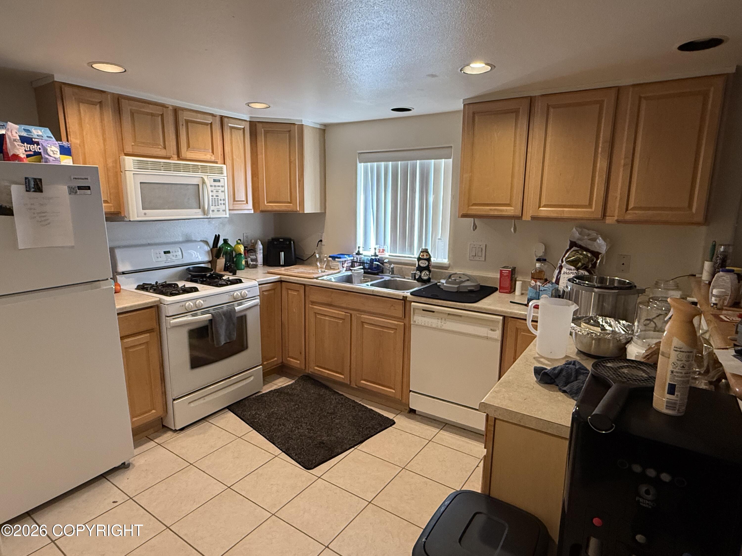 1075 Eagle Street Street Property Photo 15