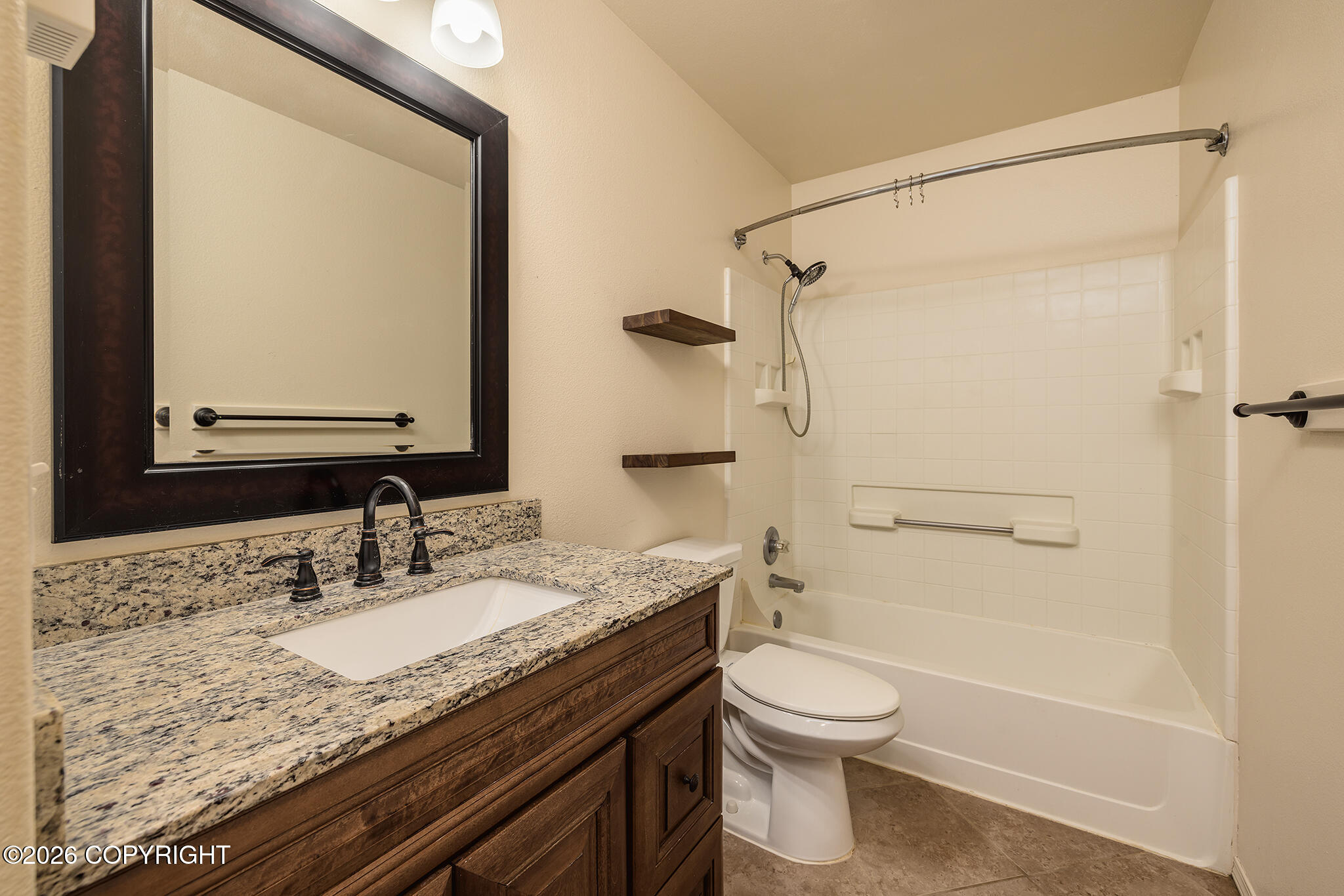 7051 W Cambridge Drive Property Photo 14
