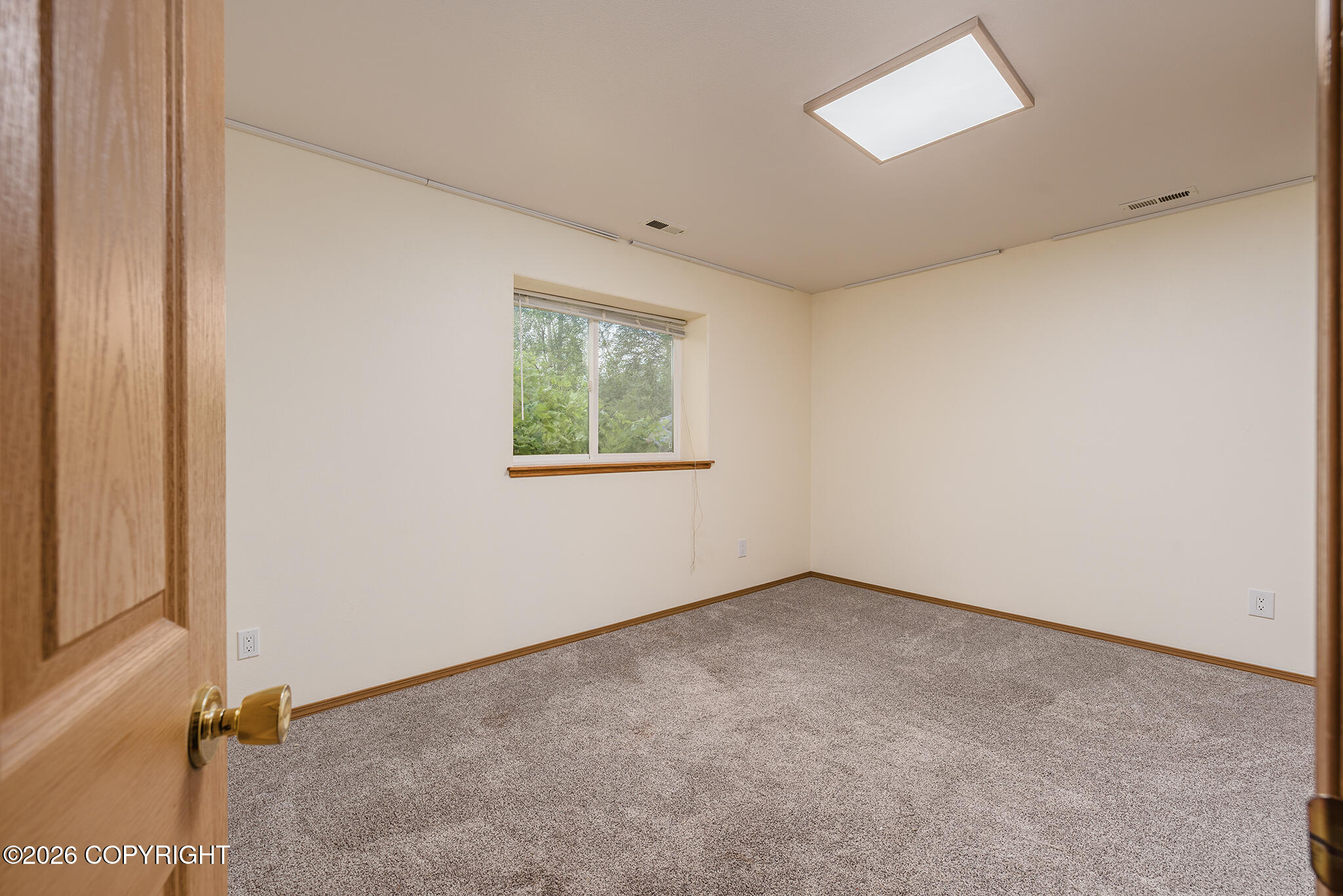 7051 W Cambridge Drive Property Photo 15