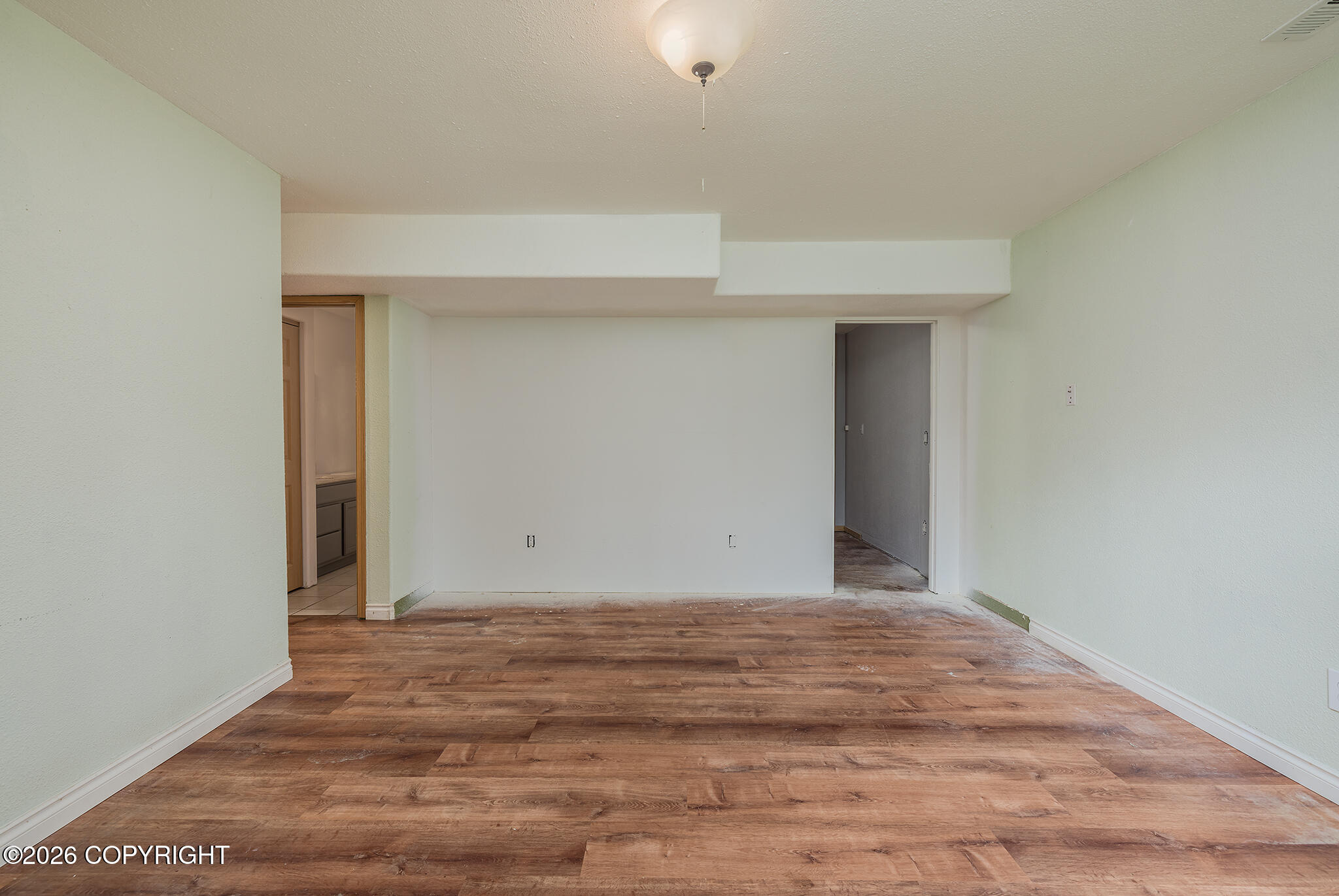 7051 W Cambridge Drive Property Photo 18