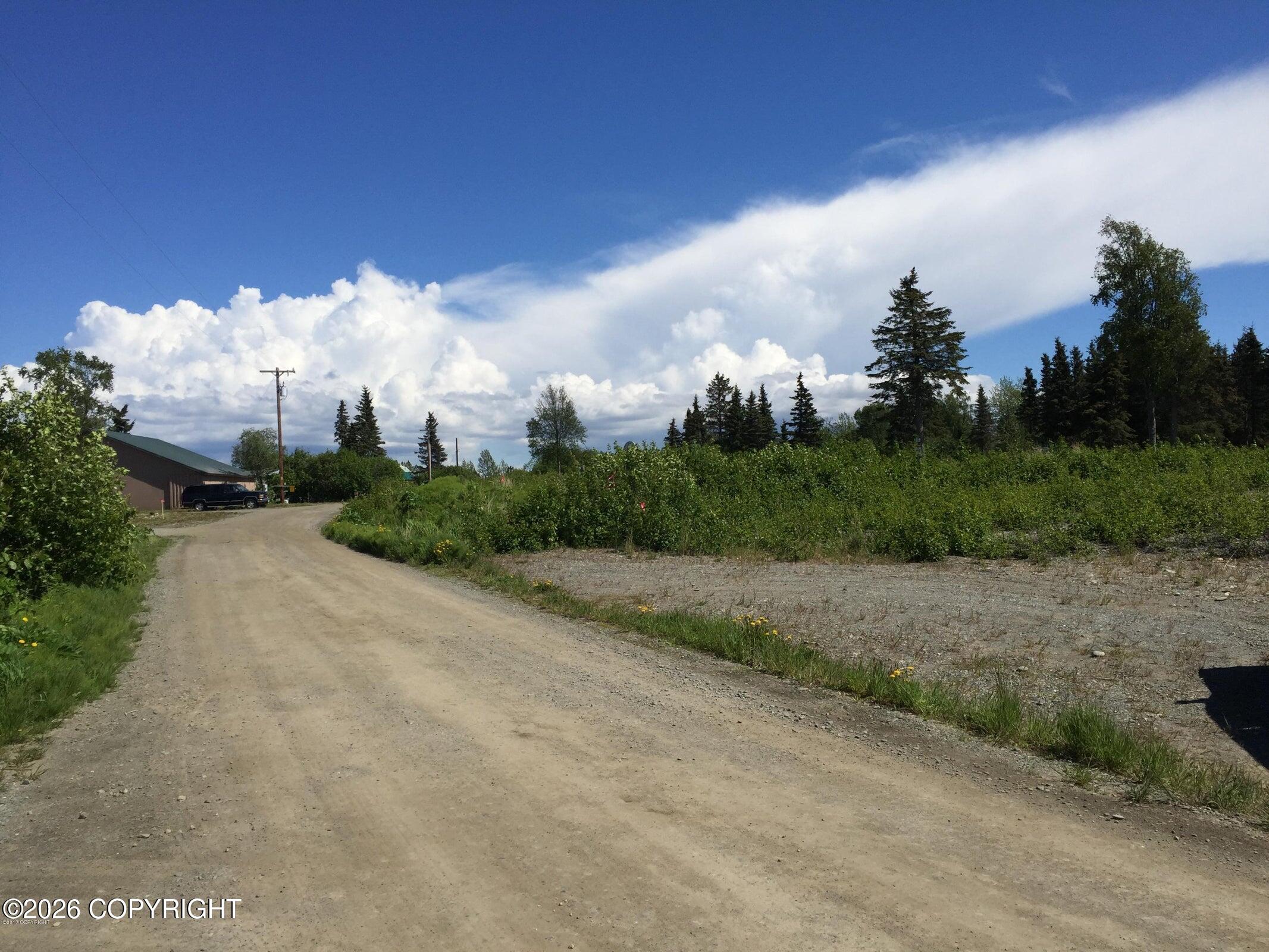 66417 Alder Avenue Property Photo 3