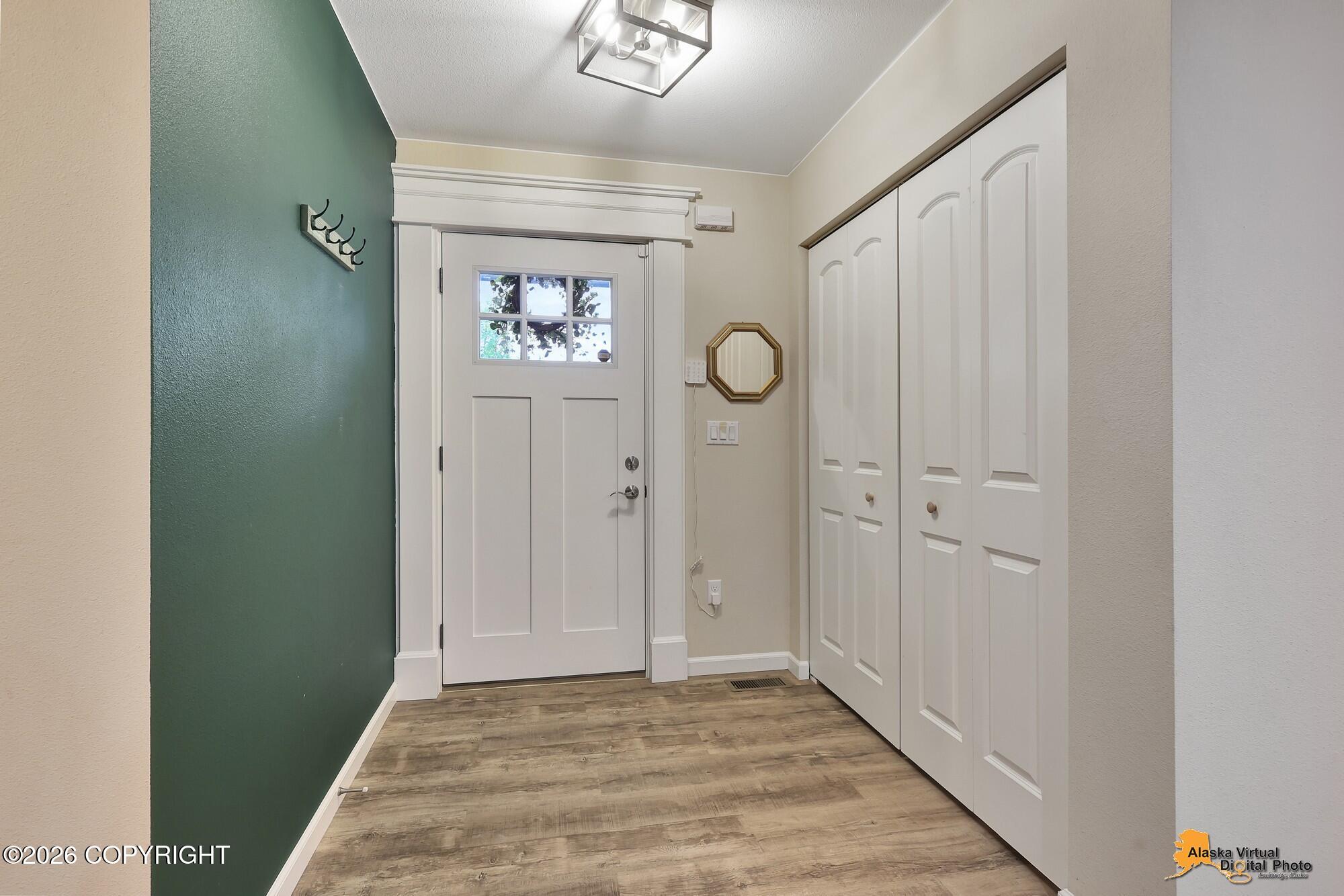 680 E Diamond Wood Way Property Photo 3