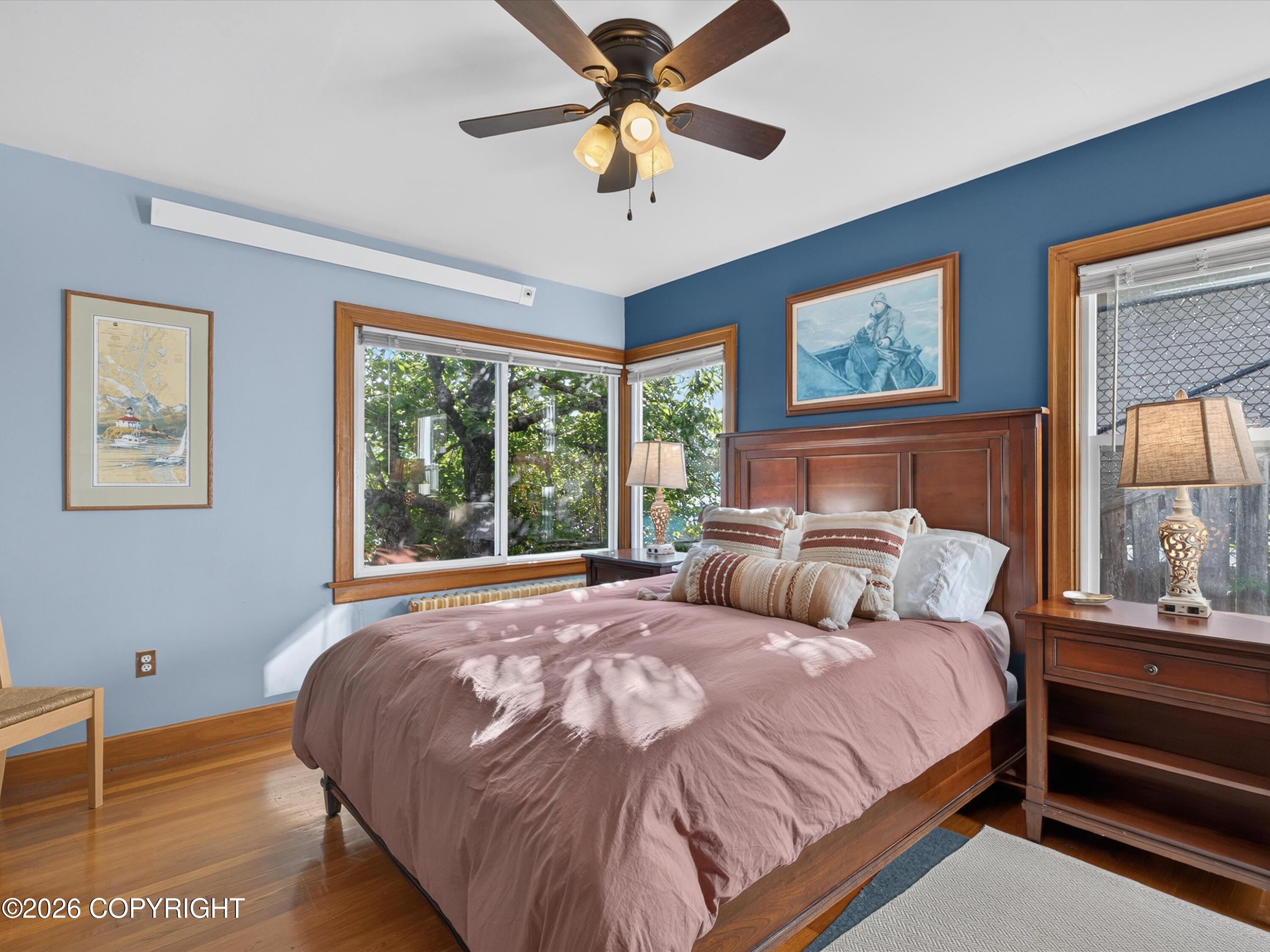 600 Front / 309 Cedar Street Property Photo 24
