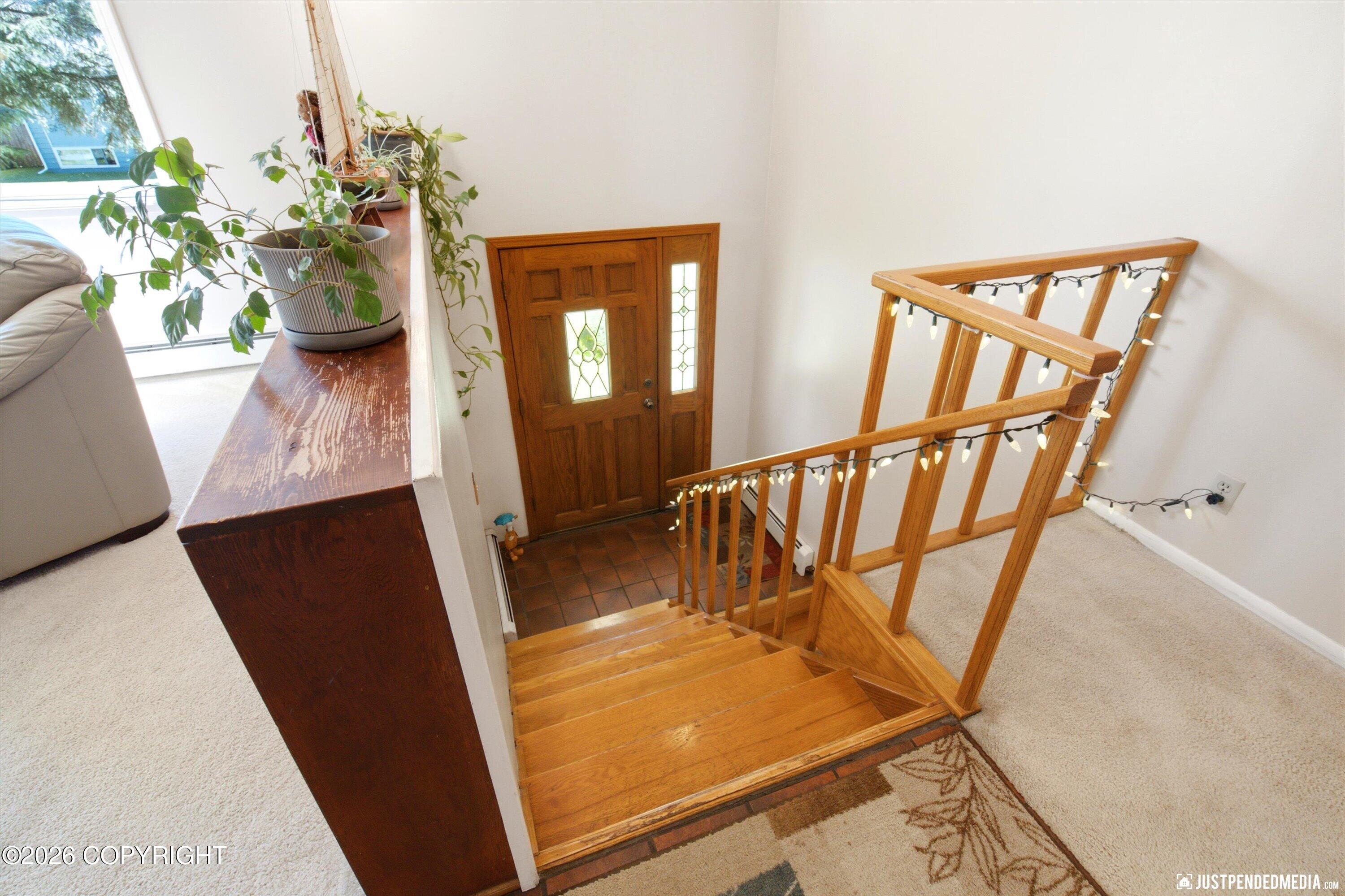 1909 N Salem Drive Property Photo 8