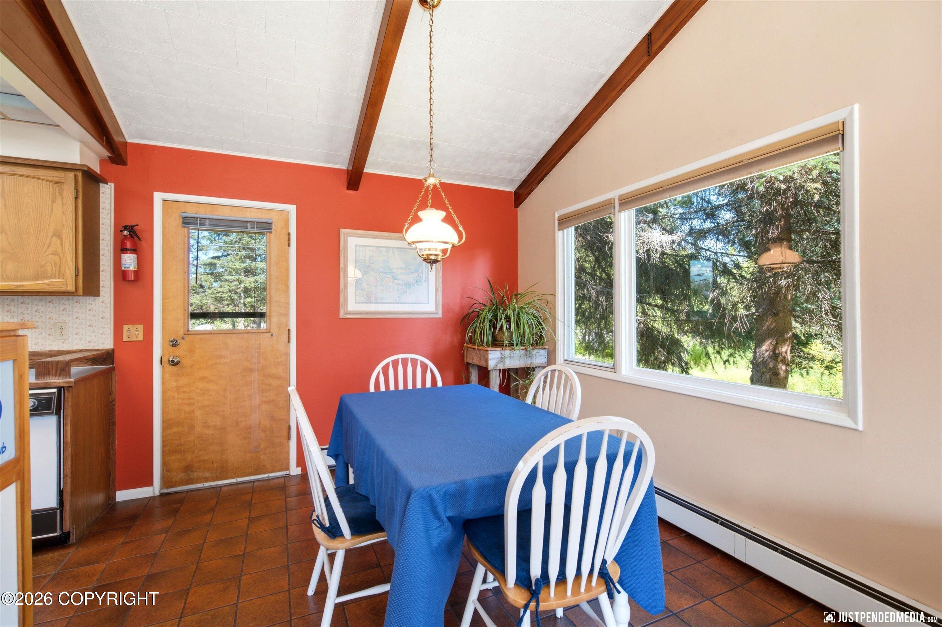 1909 N Salem Drive Property Photo 19