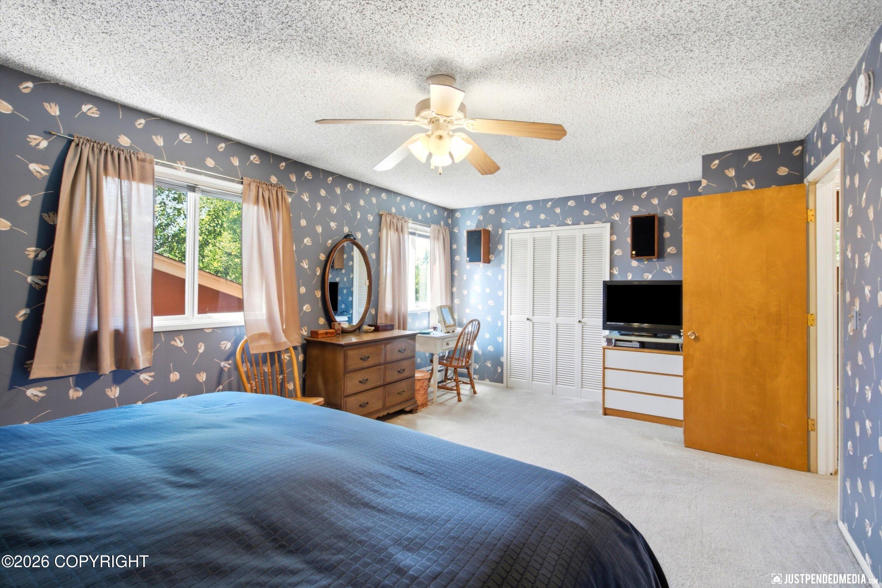 1909 N Salem Drive Property Photo 25