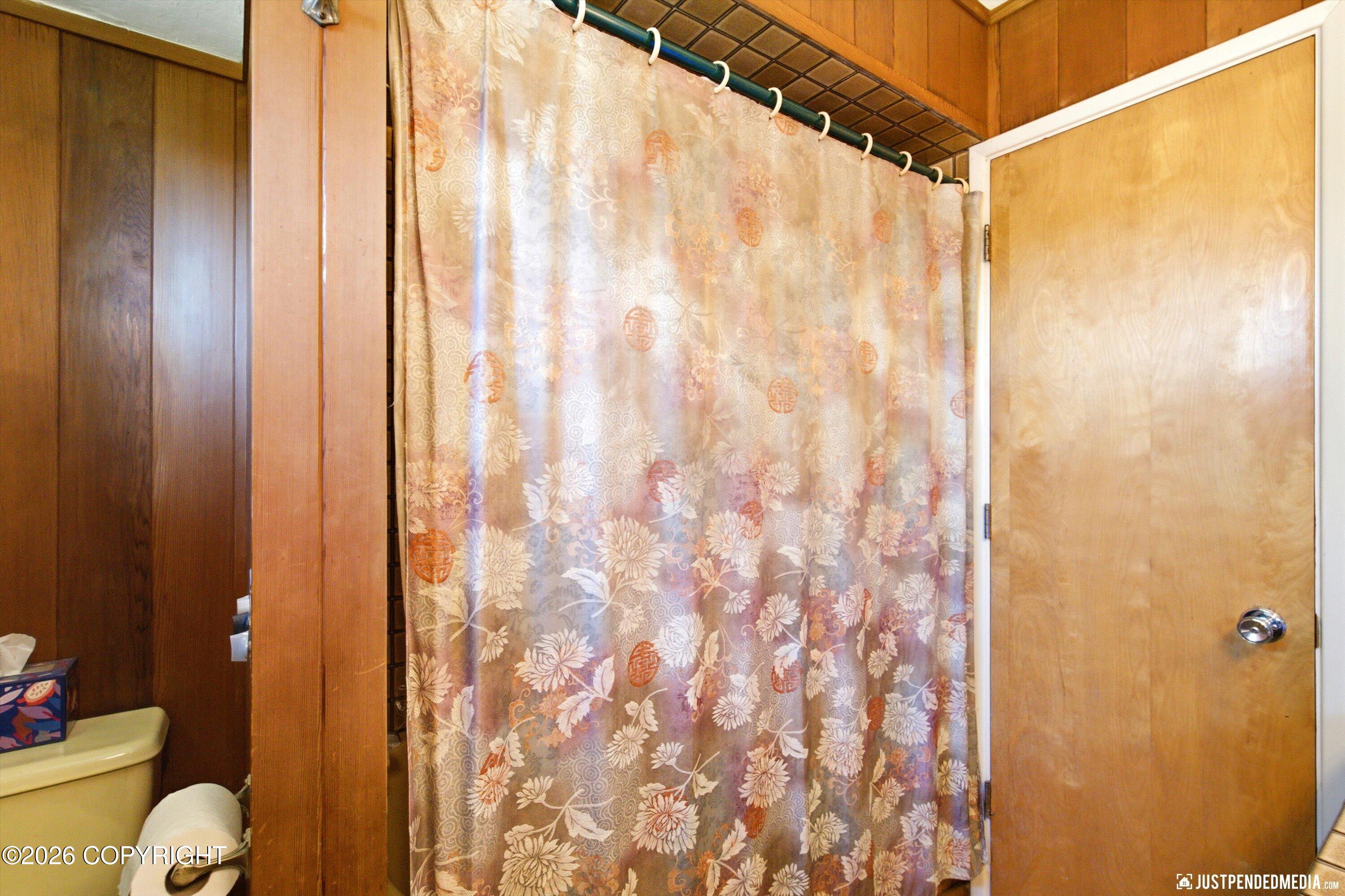 1909 N Salem Drive Property Photo 28