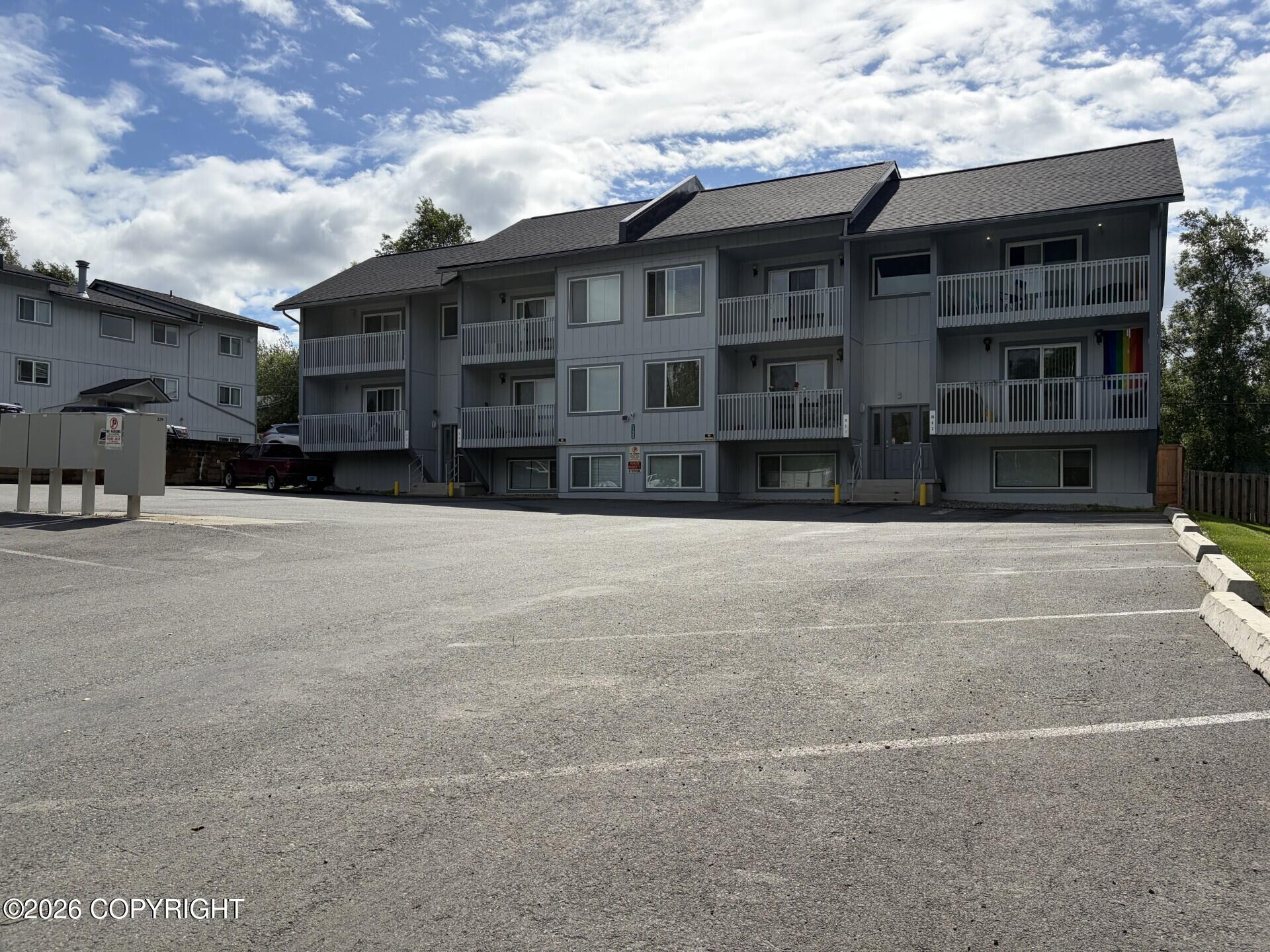 17032 Easy Street Property Photo 21