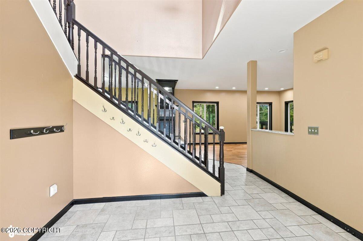 1825 S Creekside Drive Property Photo 10