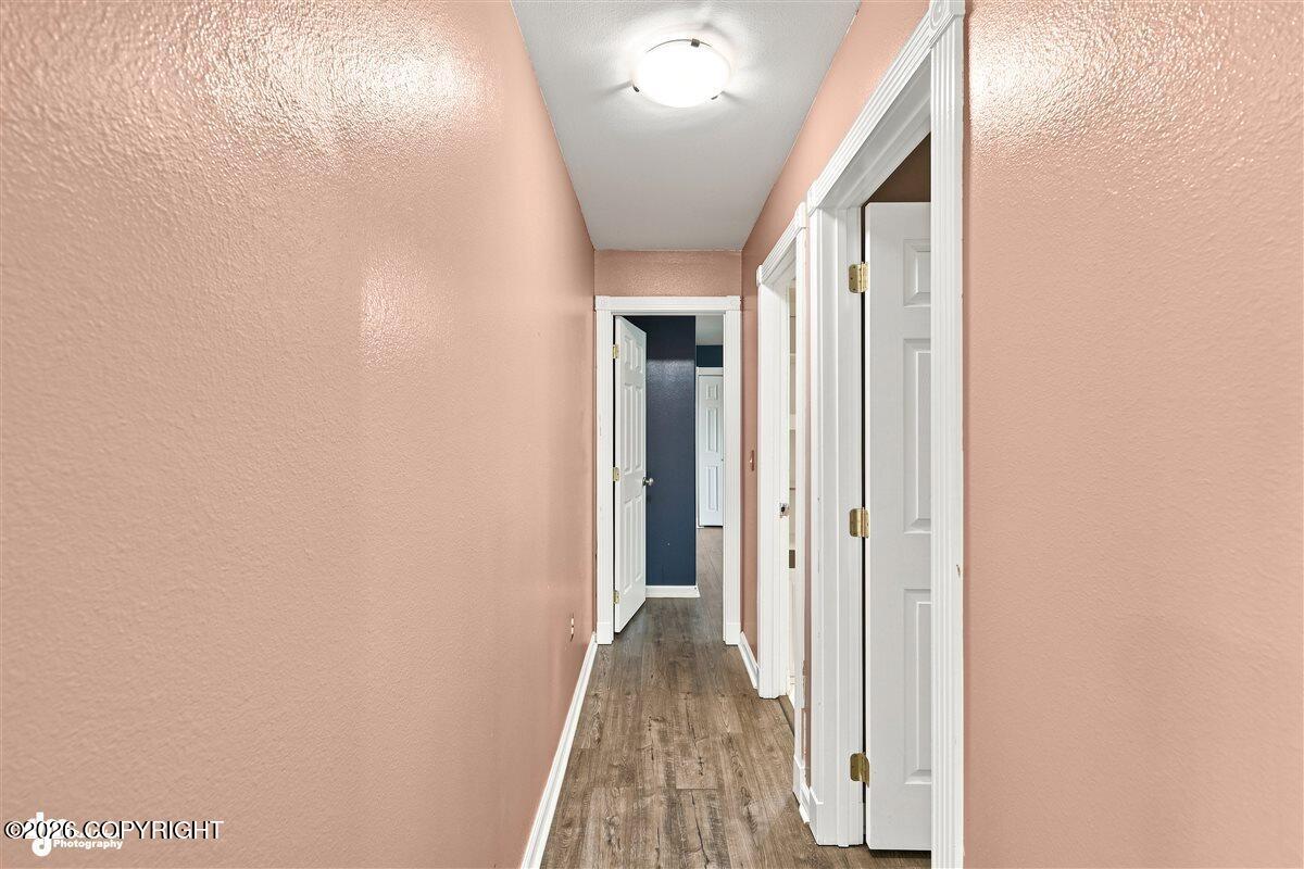 1825 S Creekside Drive Property Photo 38