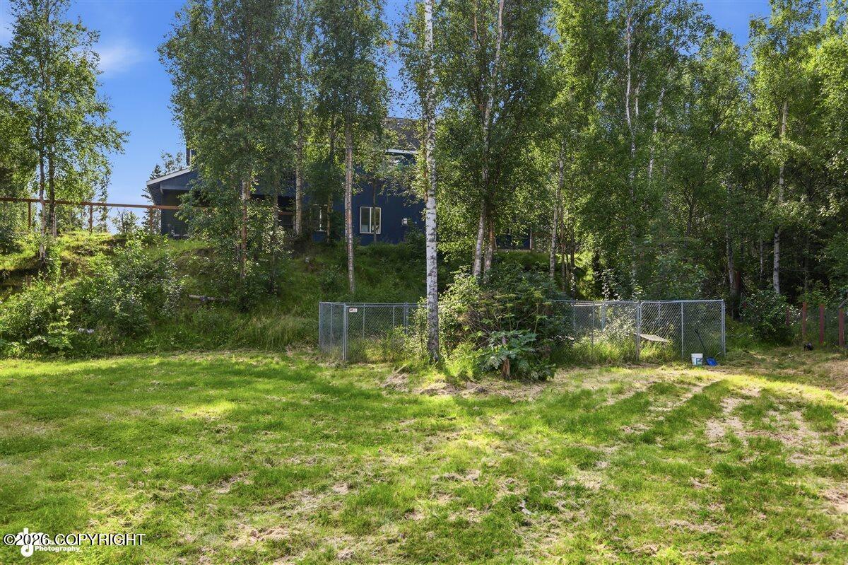 1825 S Creekside Drive Property Photo 72