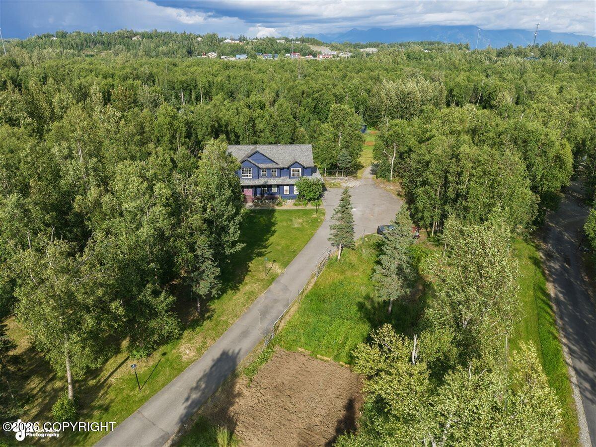 1825 S Creekside Drive Property Photo 78