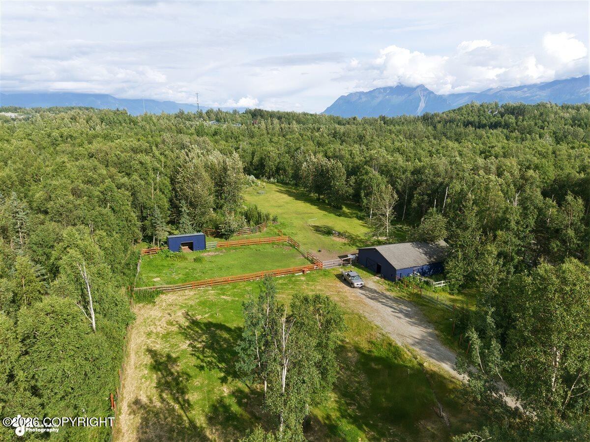 1825 S Creekside Drive Property Photo 81