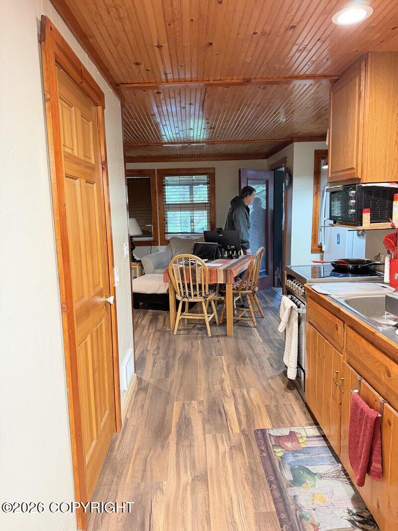13975 Beach Drive Property Photo 23