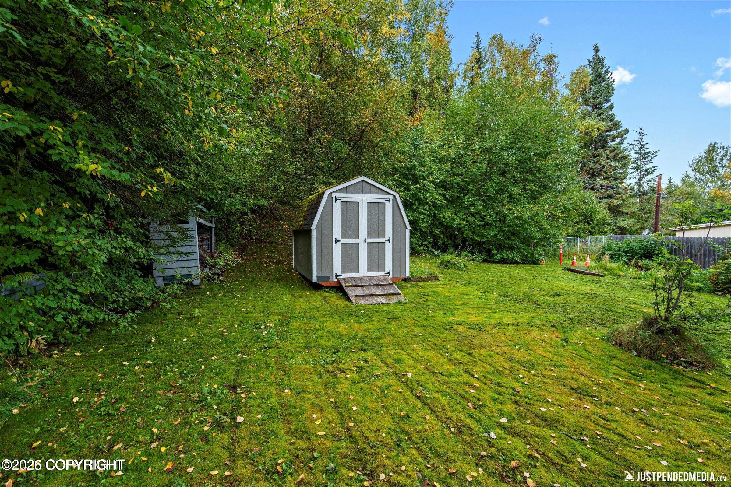2140 Dawson Street Property Photo 27