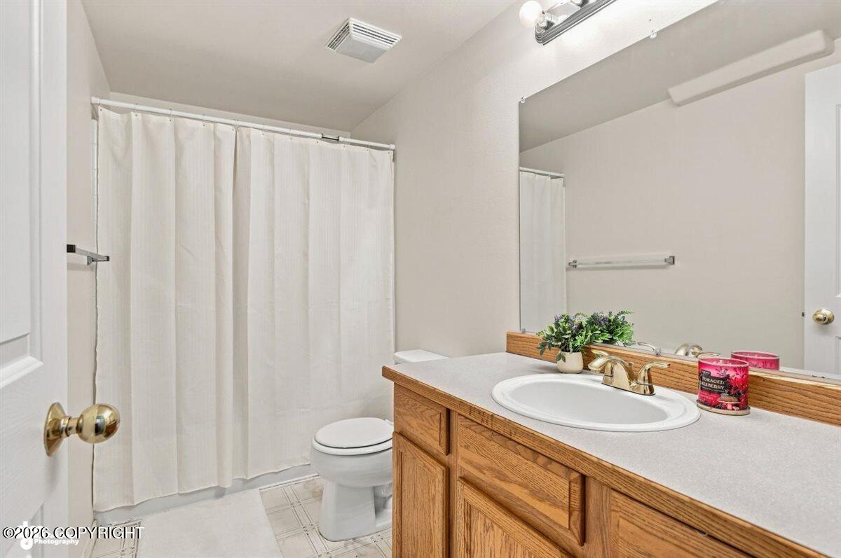 2213 Ridgemont Drive Property Photo 21