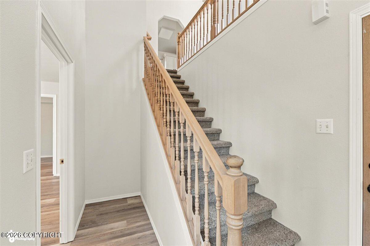 1010 Bentree Circle Property Photo 3