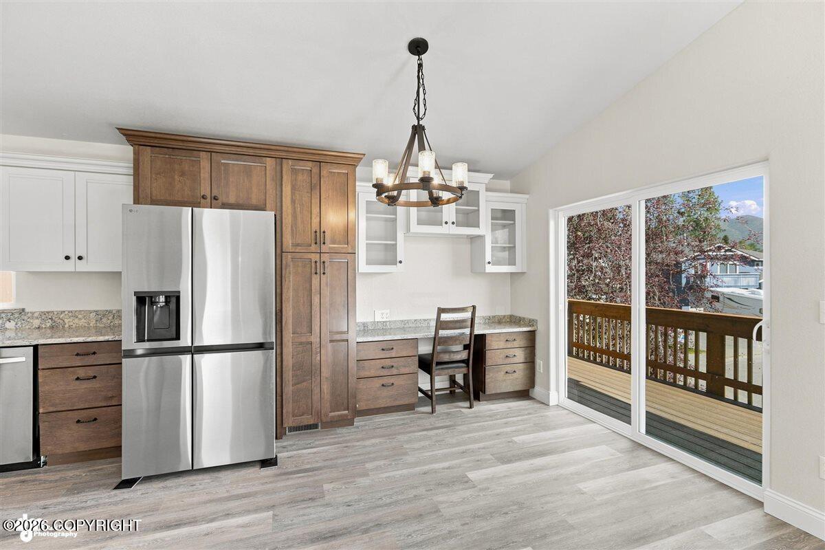 1010 Bentree Circle Property Photo 8