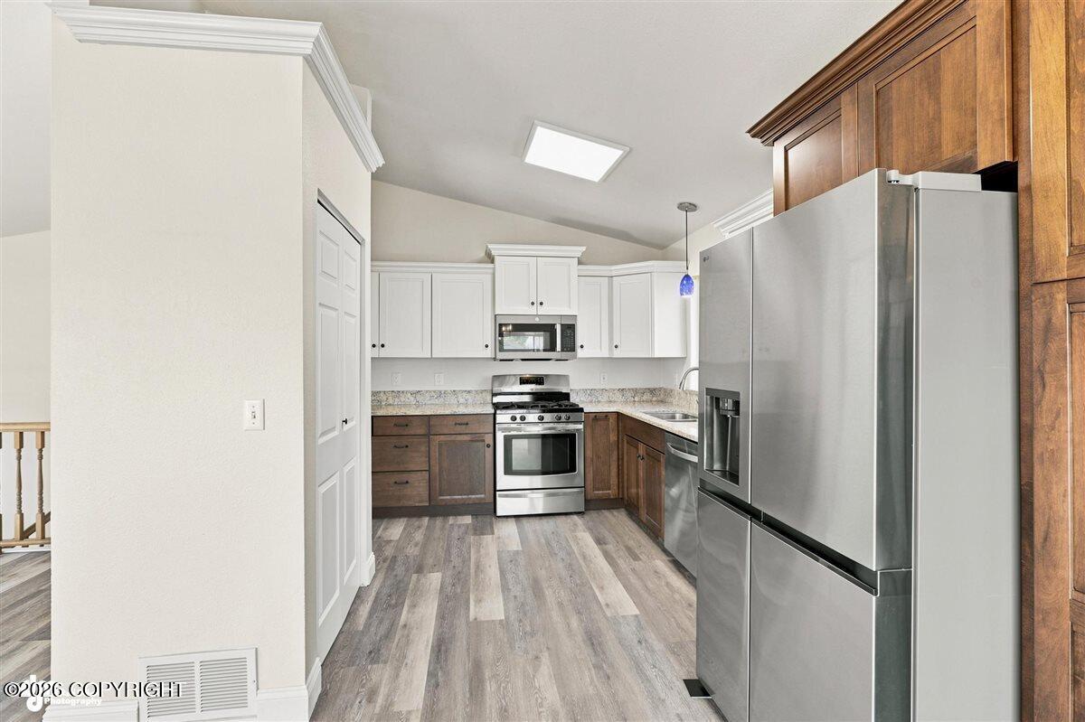 1010 Bentree Circle Property Photo 9